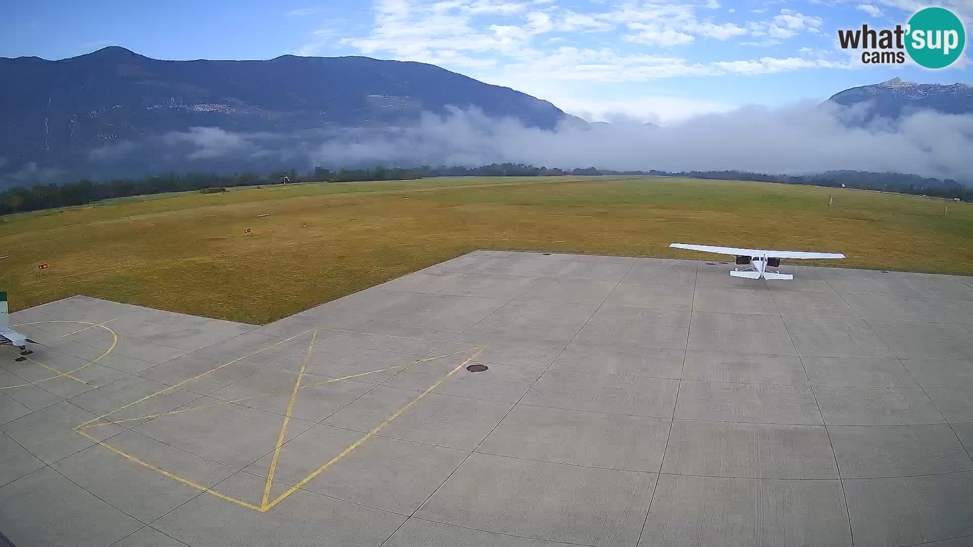 Bovec airport webcam – Skydive Bovec