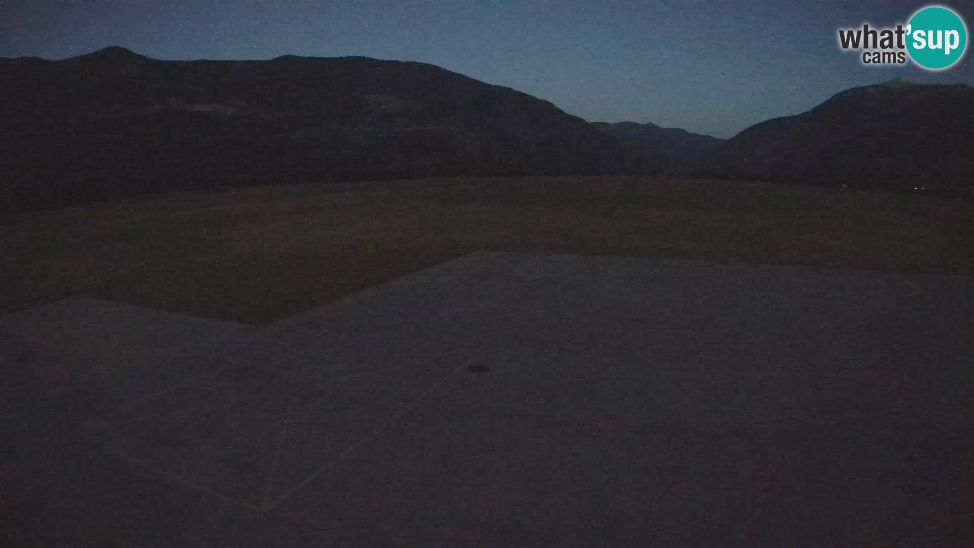 Bovec airport webcam – Skydive Bovec