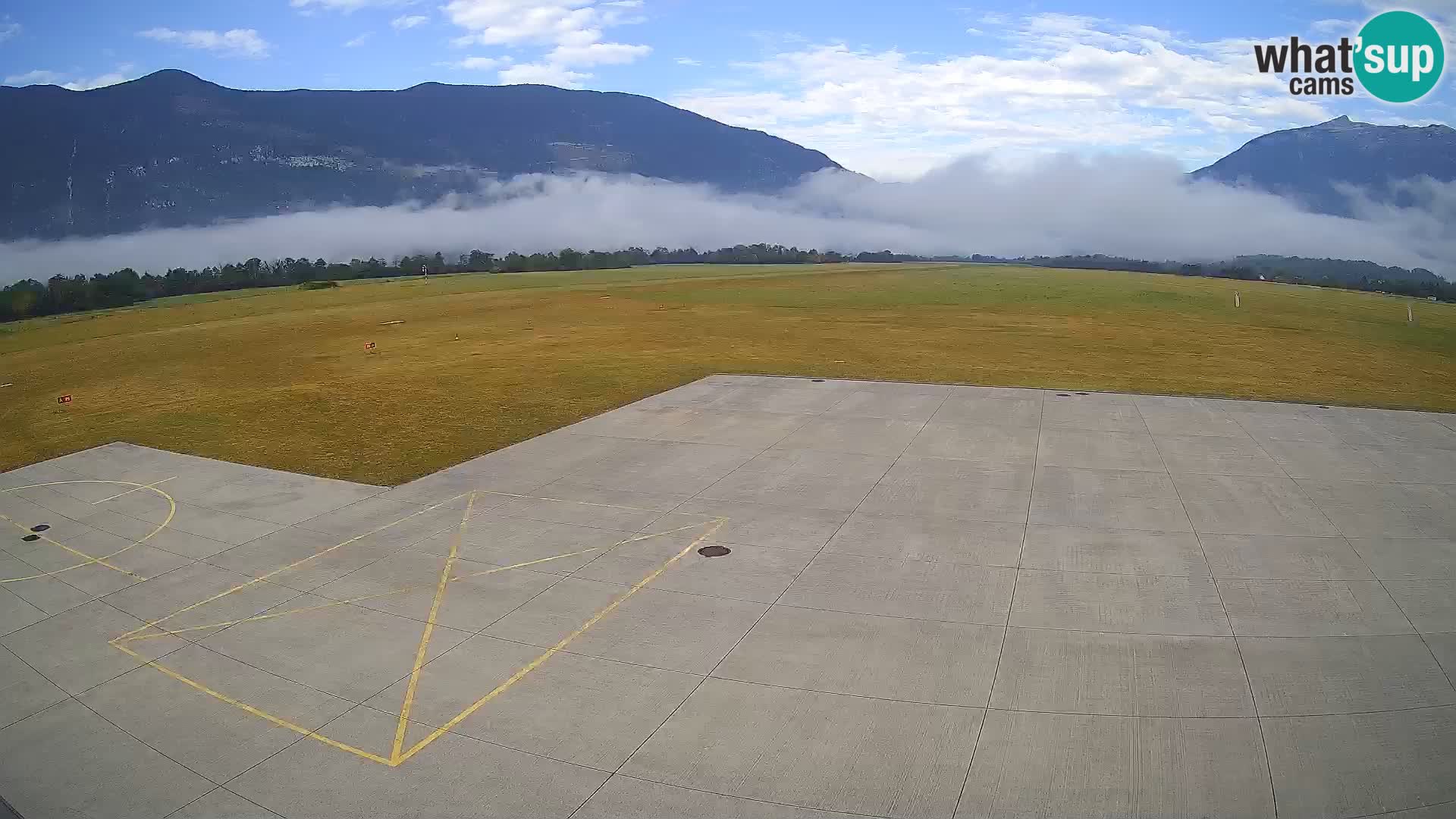 Bovec airport webcam – Skydive Bovec