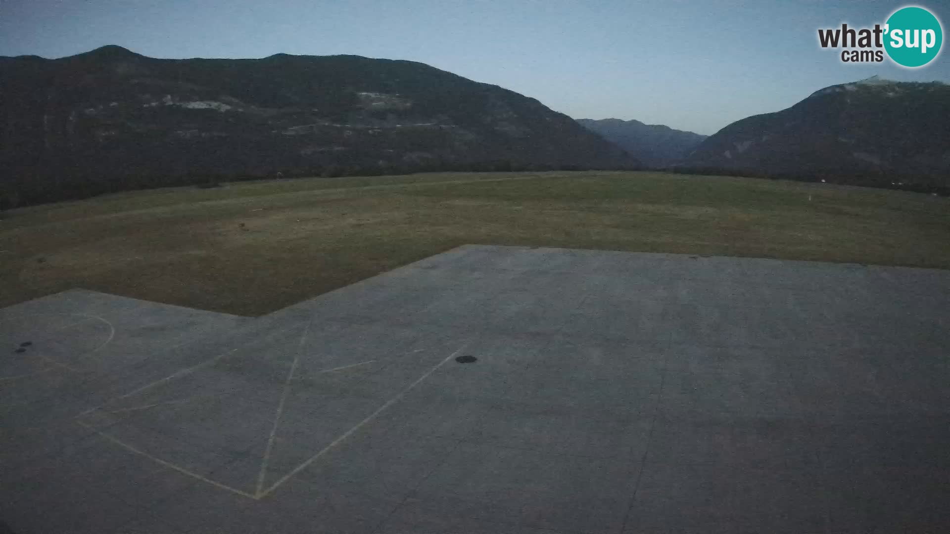 Webcam de l’aéroport de Bovec – Skydive Bovec