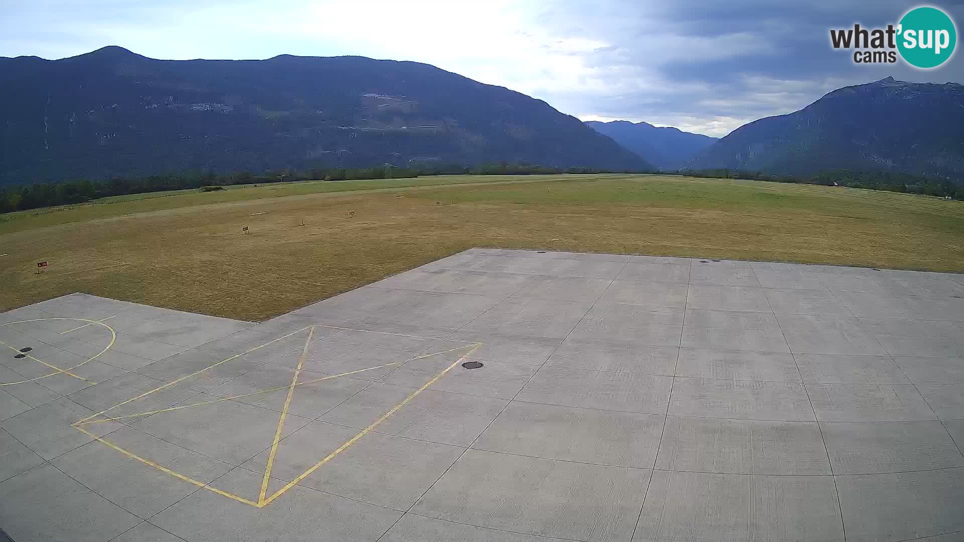 Cámara web del aeropuerto de Bovec – Skydive Bovec