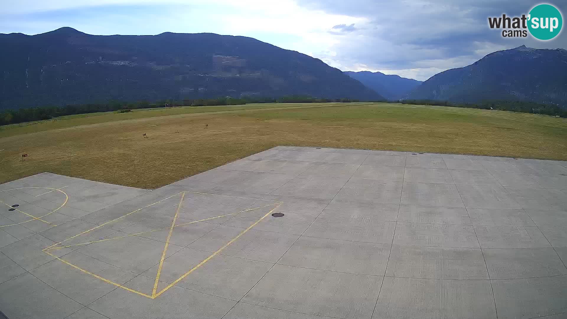 L’aeroporto di Bovec webcam – Skydive Bovec