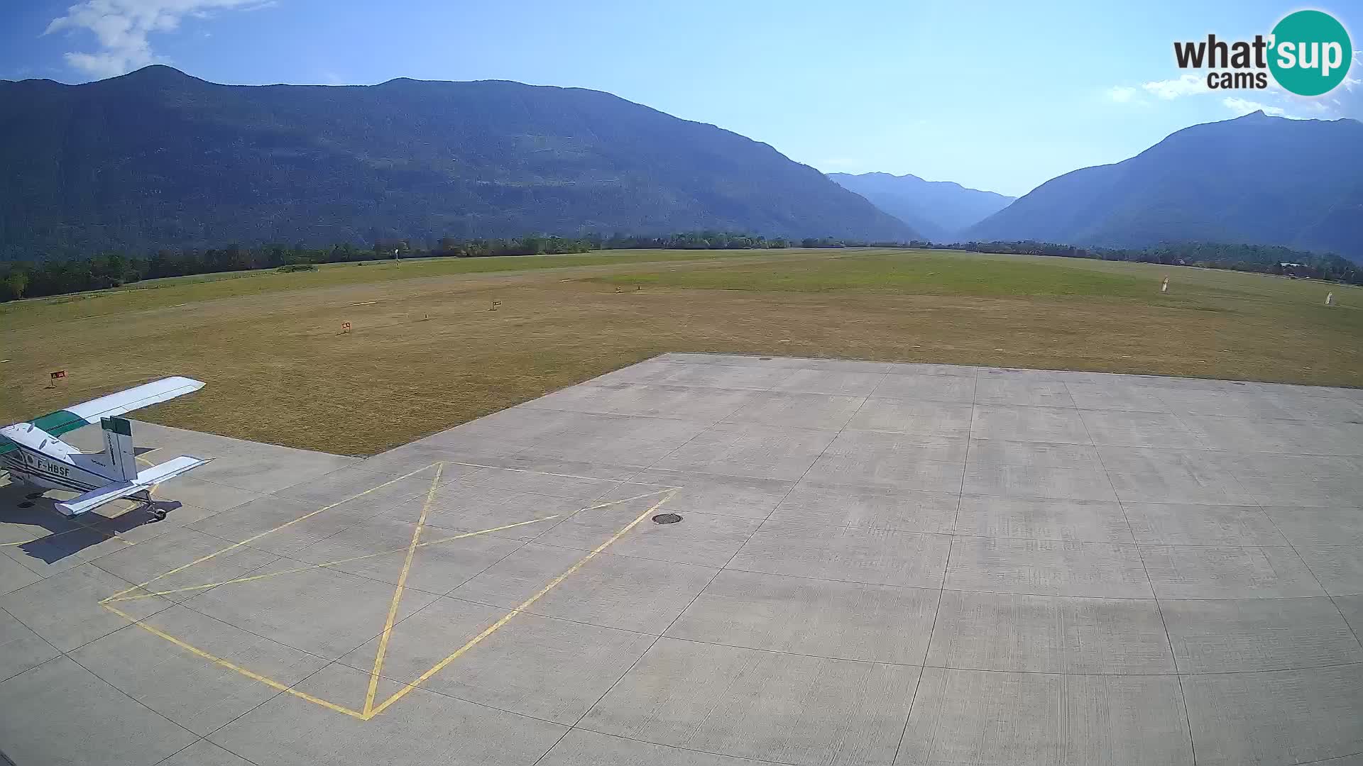 Cámara web del aeropuerto de Bovec – Skydive Bovec