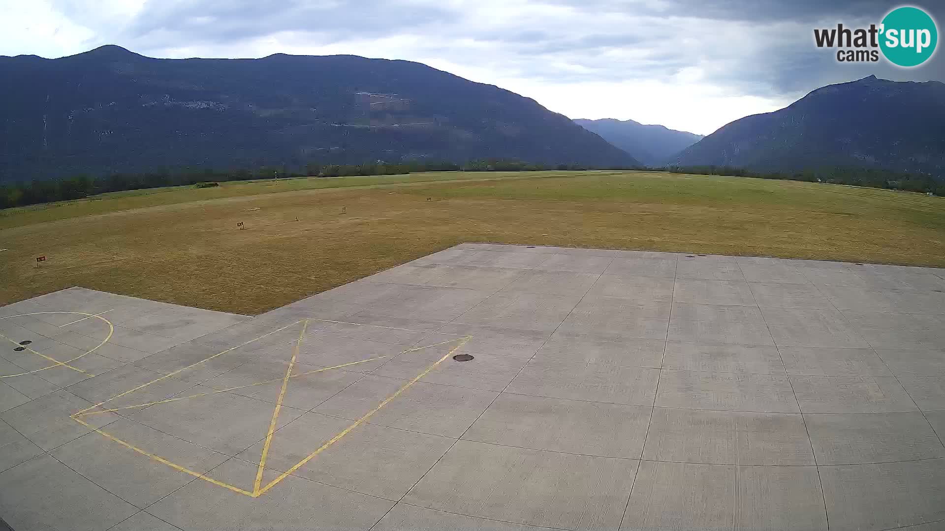 Cámara web del aeropuerto de Bovec – Skydive Bovec