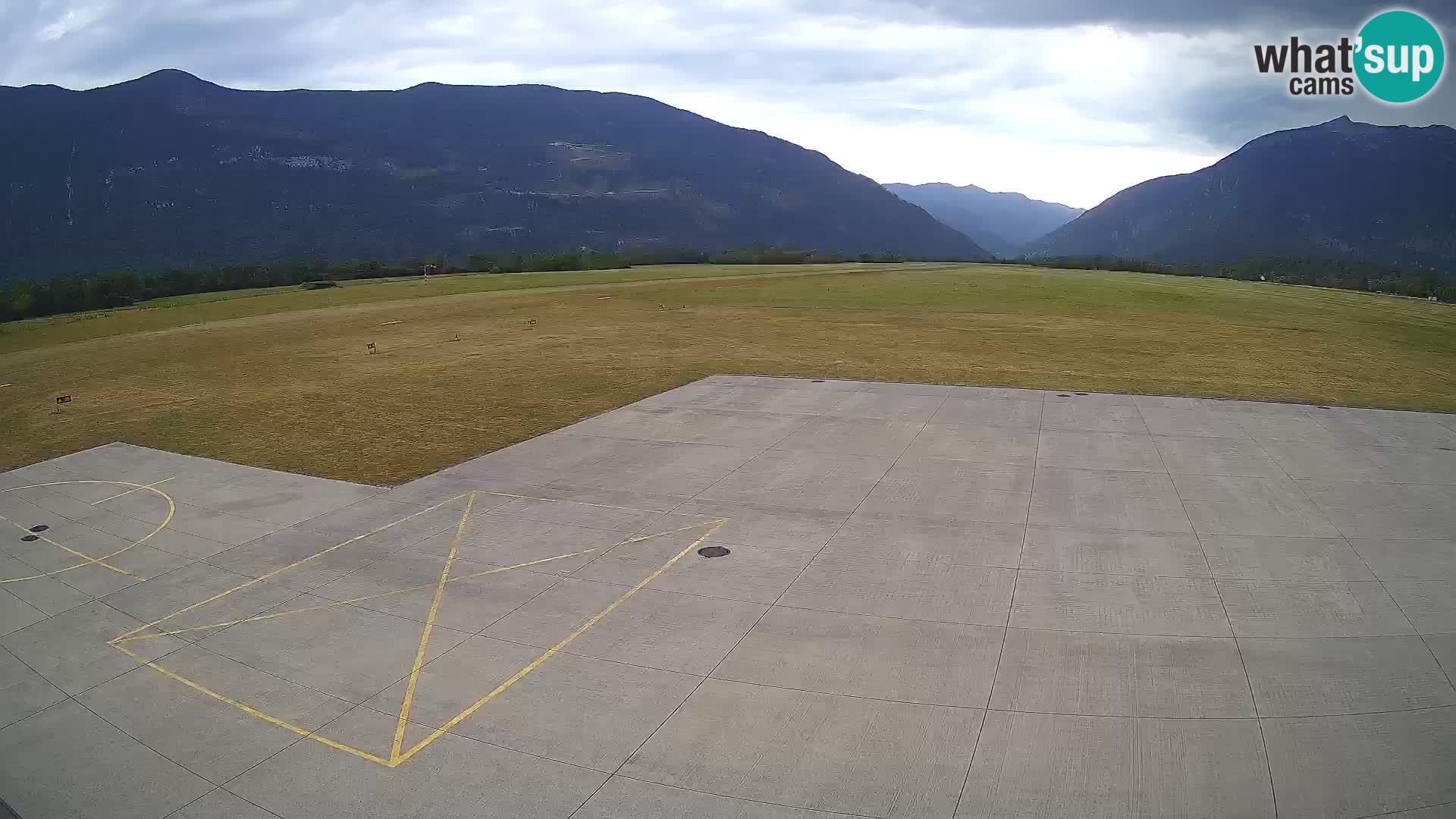 Webcam des Flughafens Bovec – Skydive Bovec