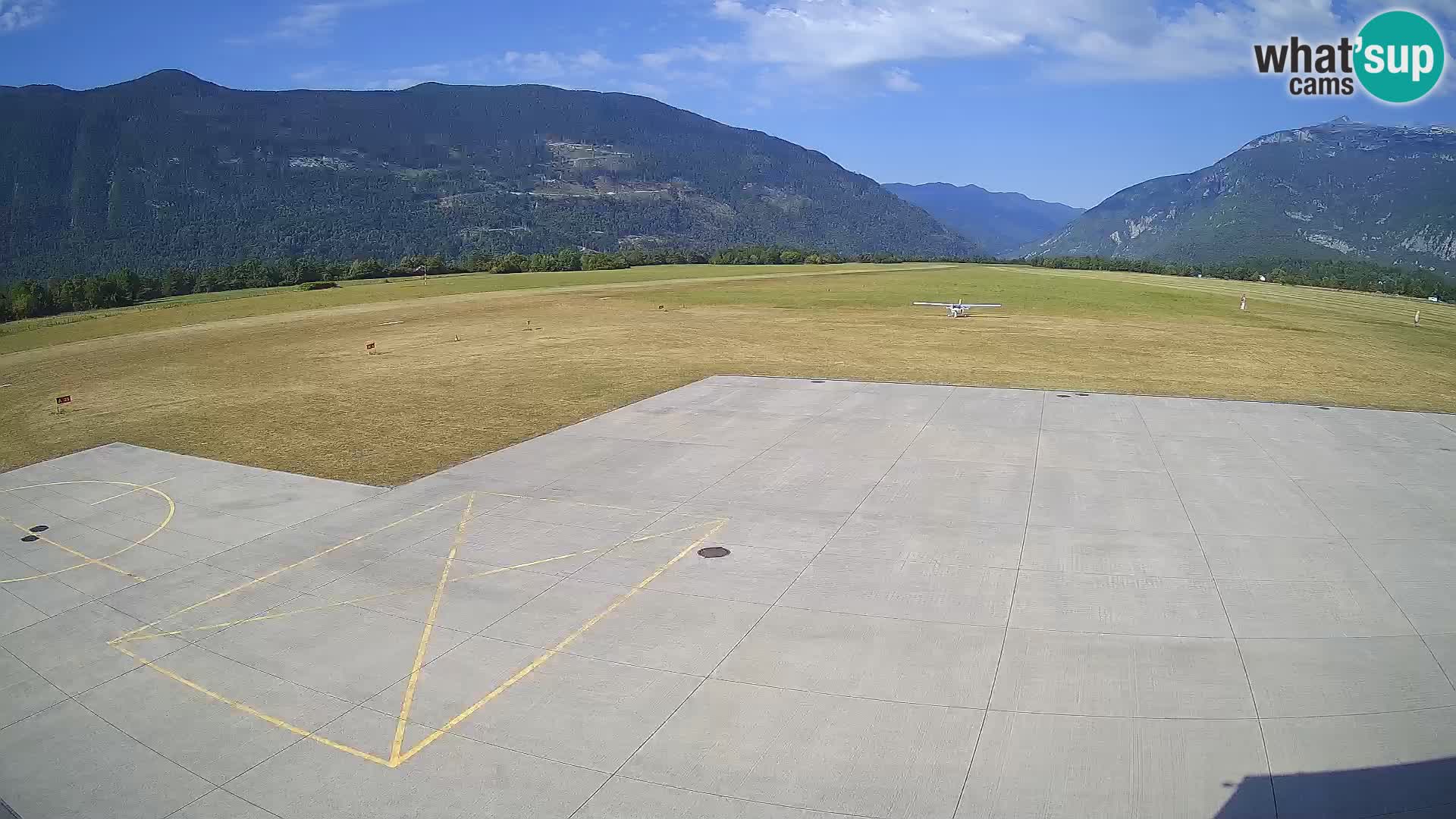 Webcam de l’aéroport de Bovec – Skydive Bovec