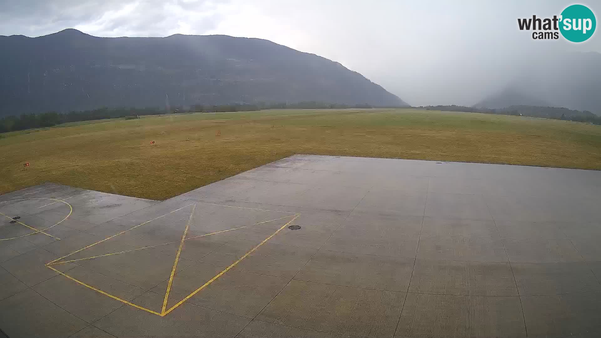 Cámara web del aeropuerto de Bovec – Skydive Bovec