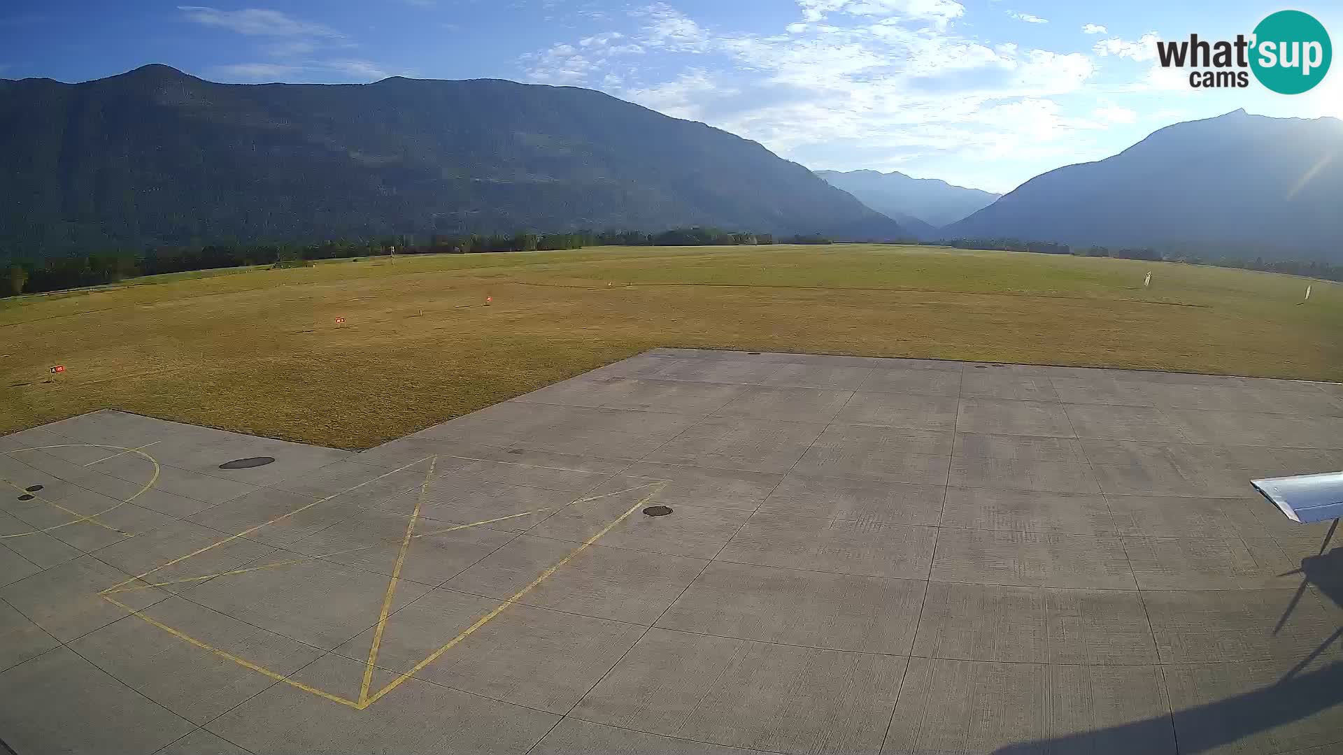 L’aeroporto di Bovec webcam – Skydive Bovec