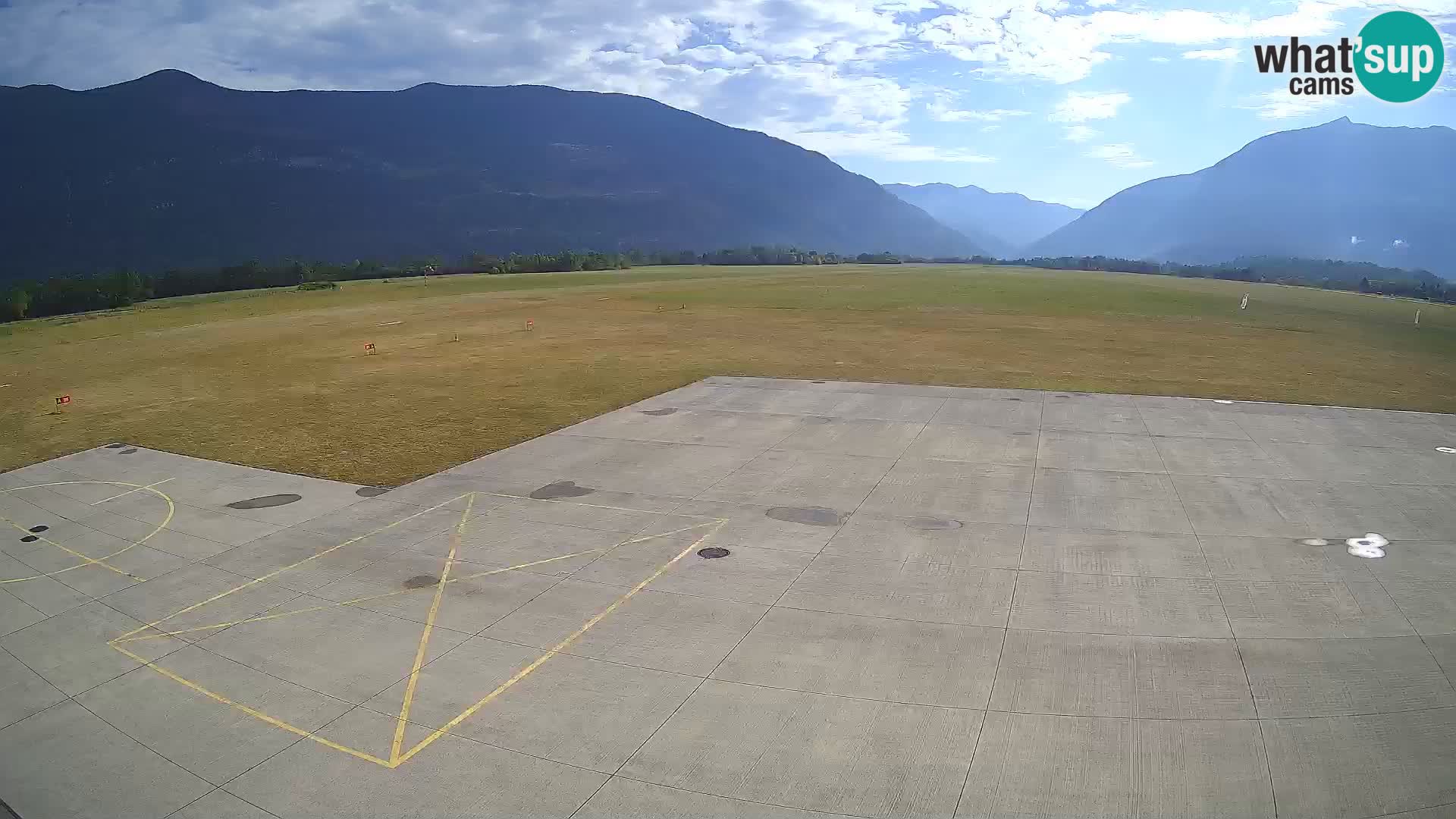 Cámara web del aeropuerto de Bovec – Skydive Bovec
