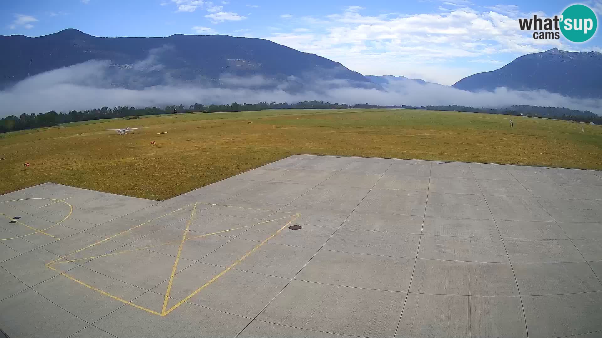 Bovec airport webcam – Skydive Bovec