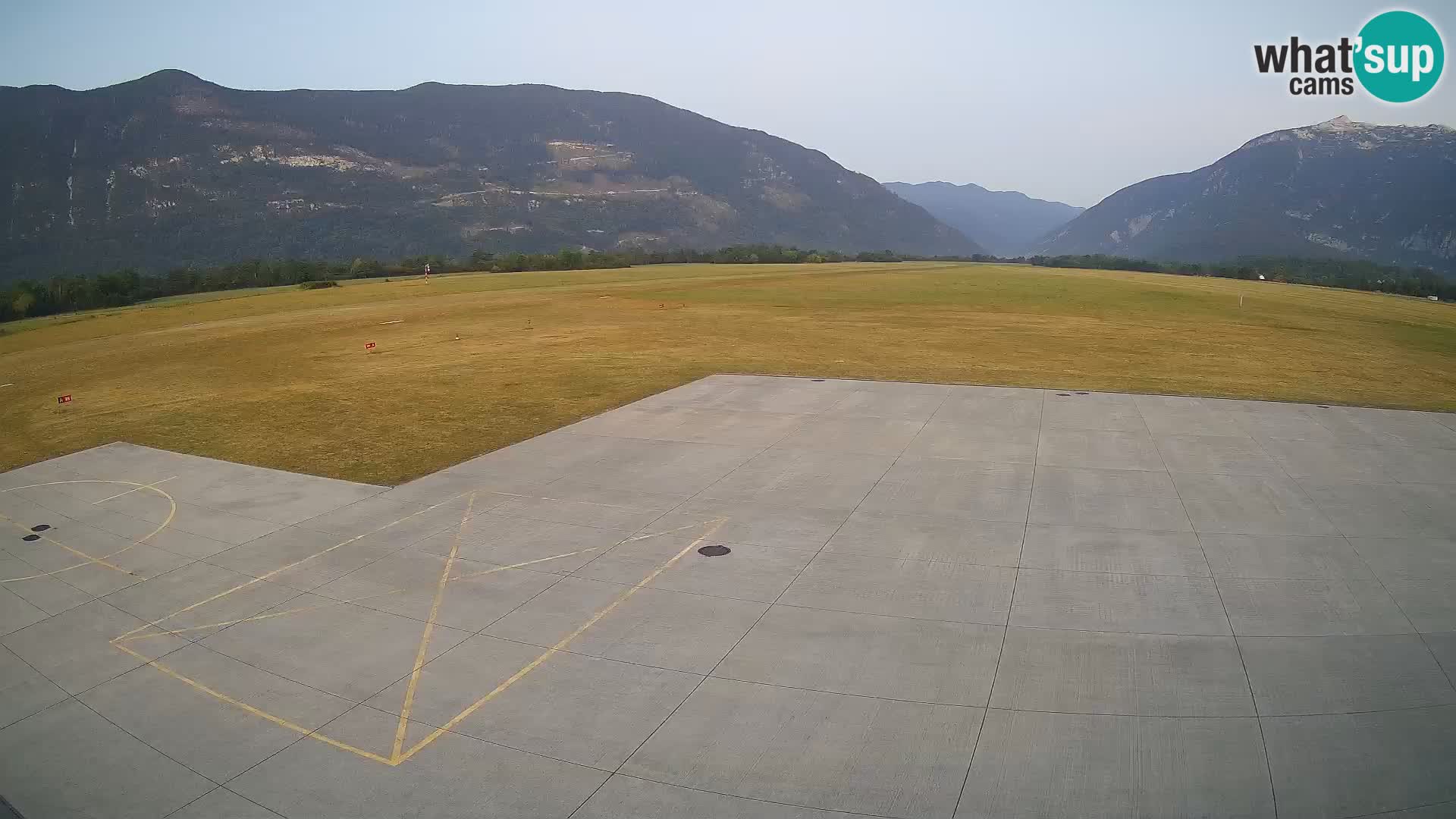 Bovec airport webcam – Skydive Bovec