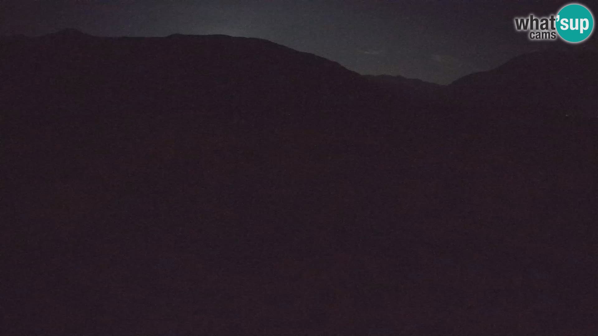 Webcam aereoporto di Bovec (Plezzo) – Vista verso il Kanin