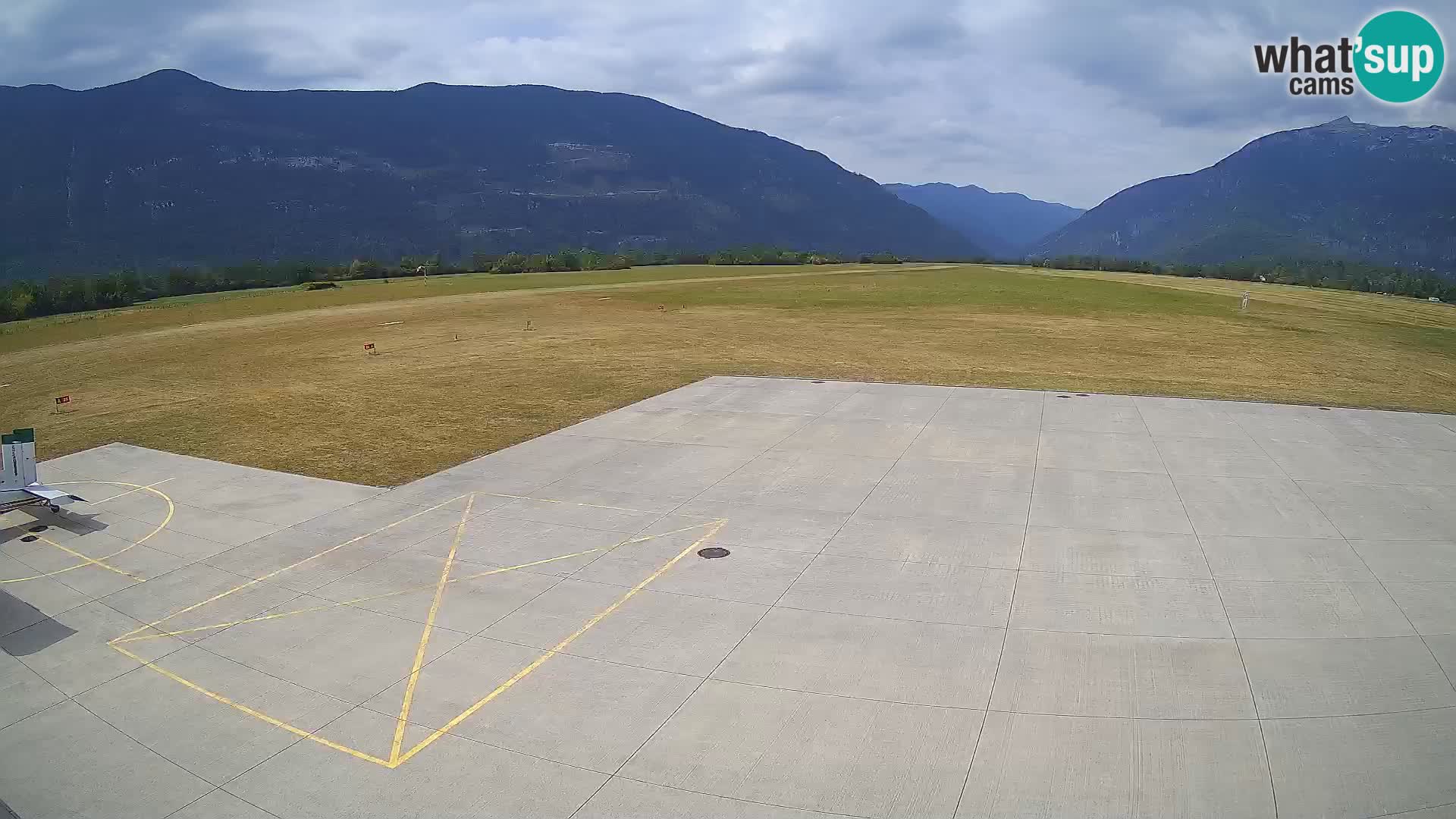 Bovec airport webcam – Skydive Bovec