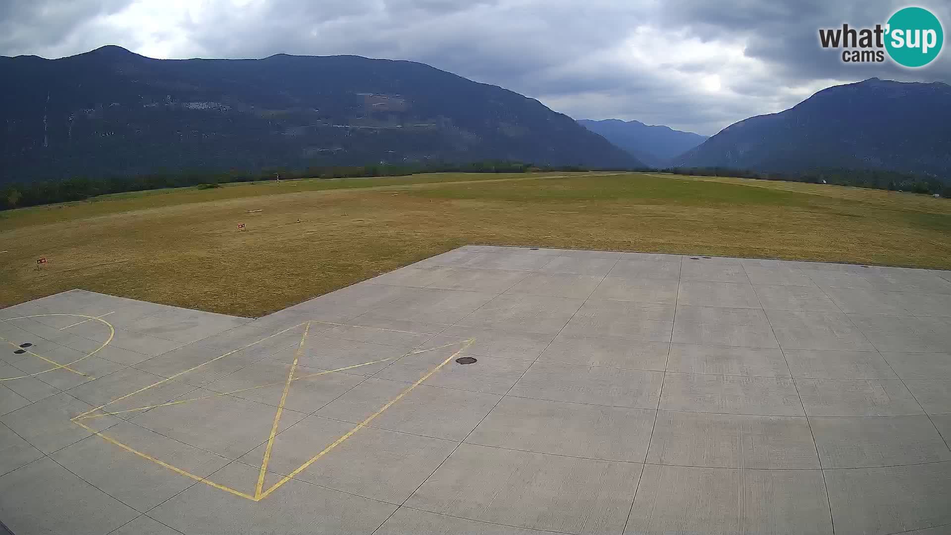 Cámara web del aeropuerto de Bovec – Skydive Bovec