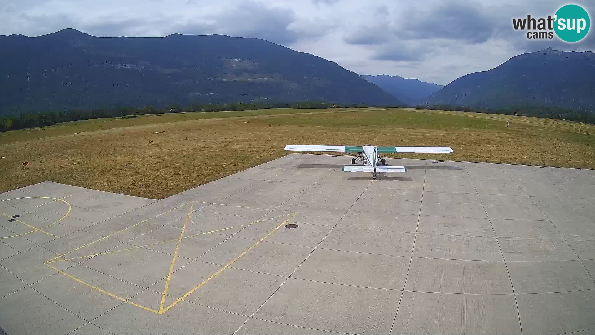Bovec airport webcam – Skydive Bovec