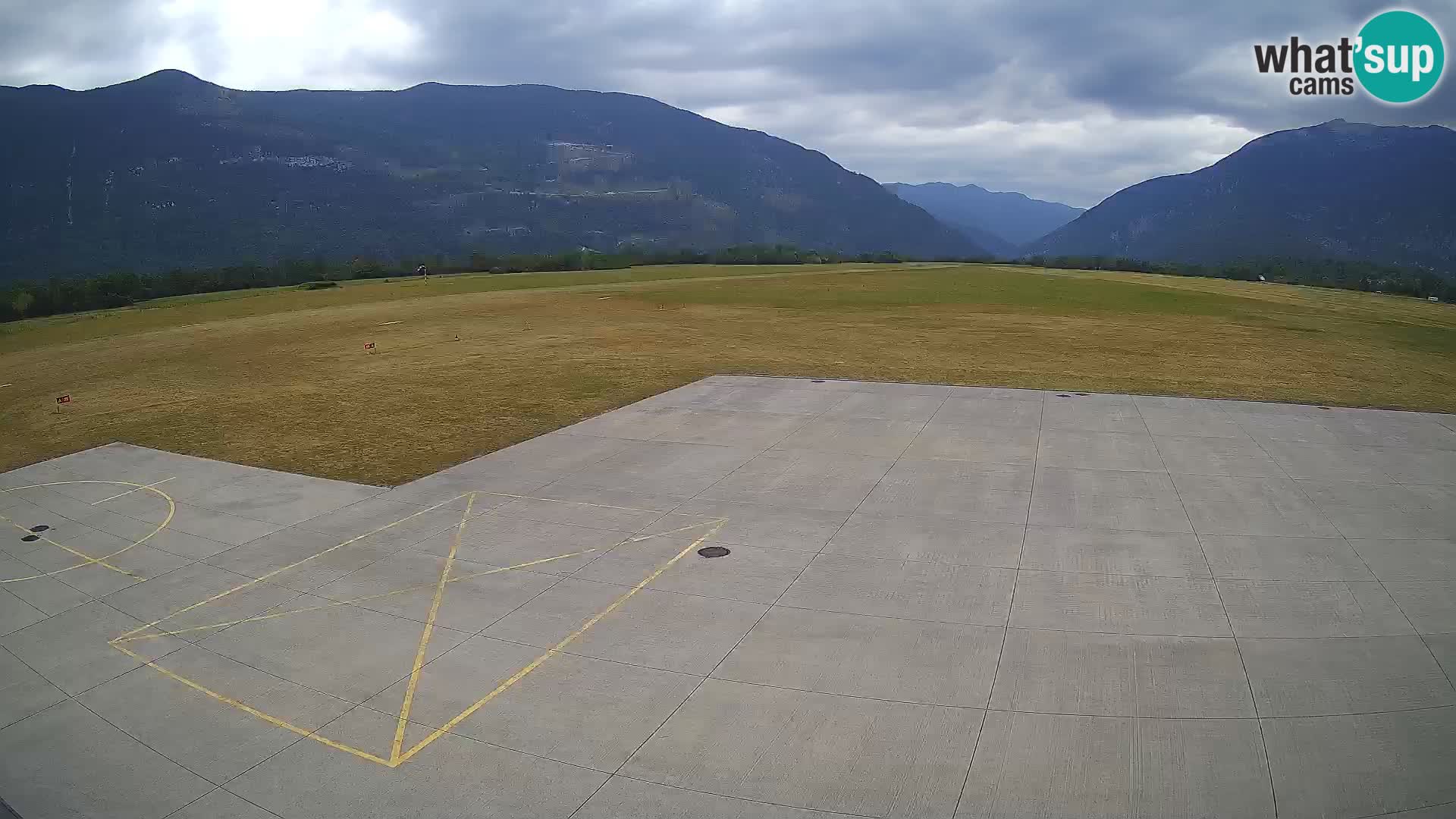 Cámara web del aeropuerto de Bovec – Skydive Bovec