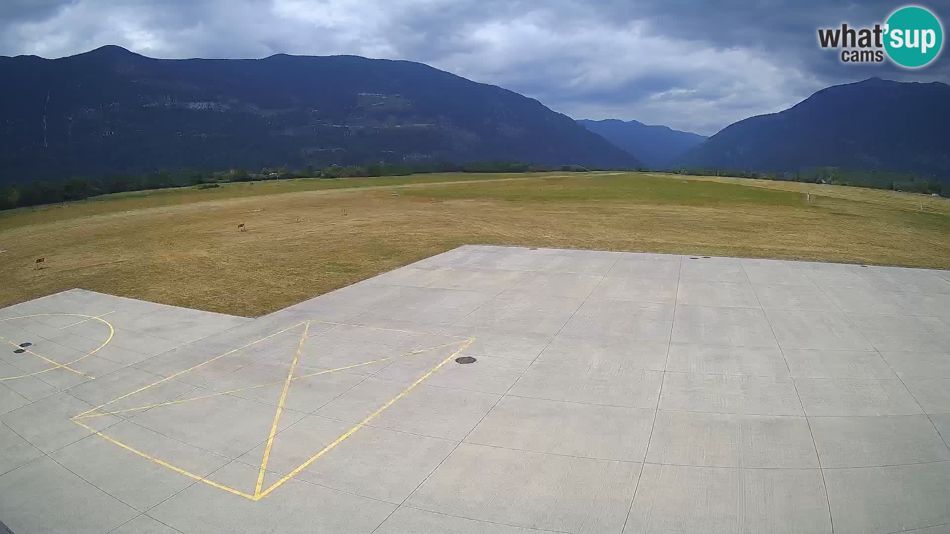 L’aeroporto di Bovec webcam – Skydive Bovec