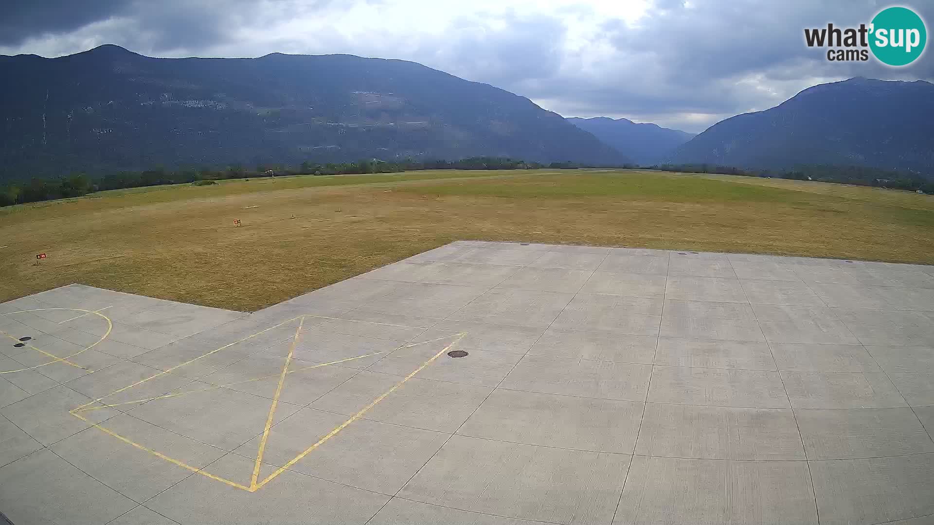 Webcam de l’aéroport de Bovec – Skydive Bovec