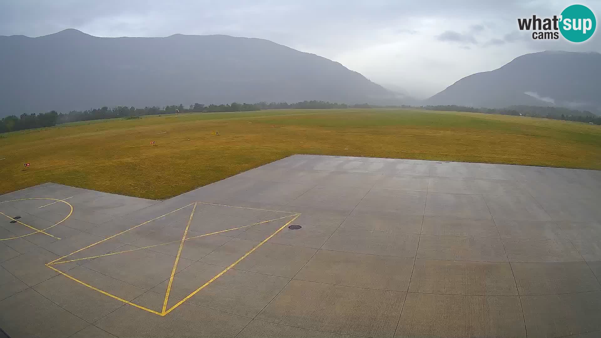 Bovec airport webcam – Skydive Bovec