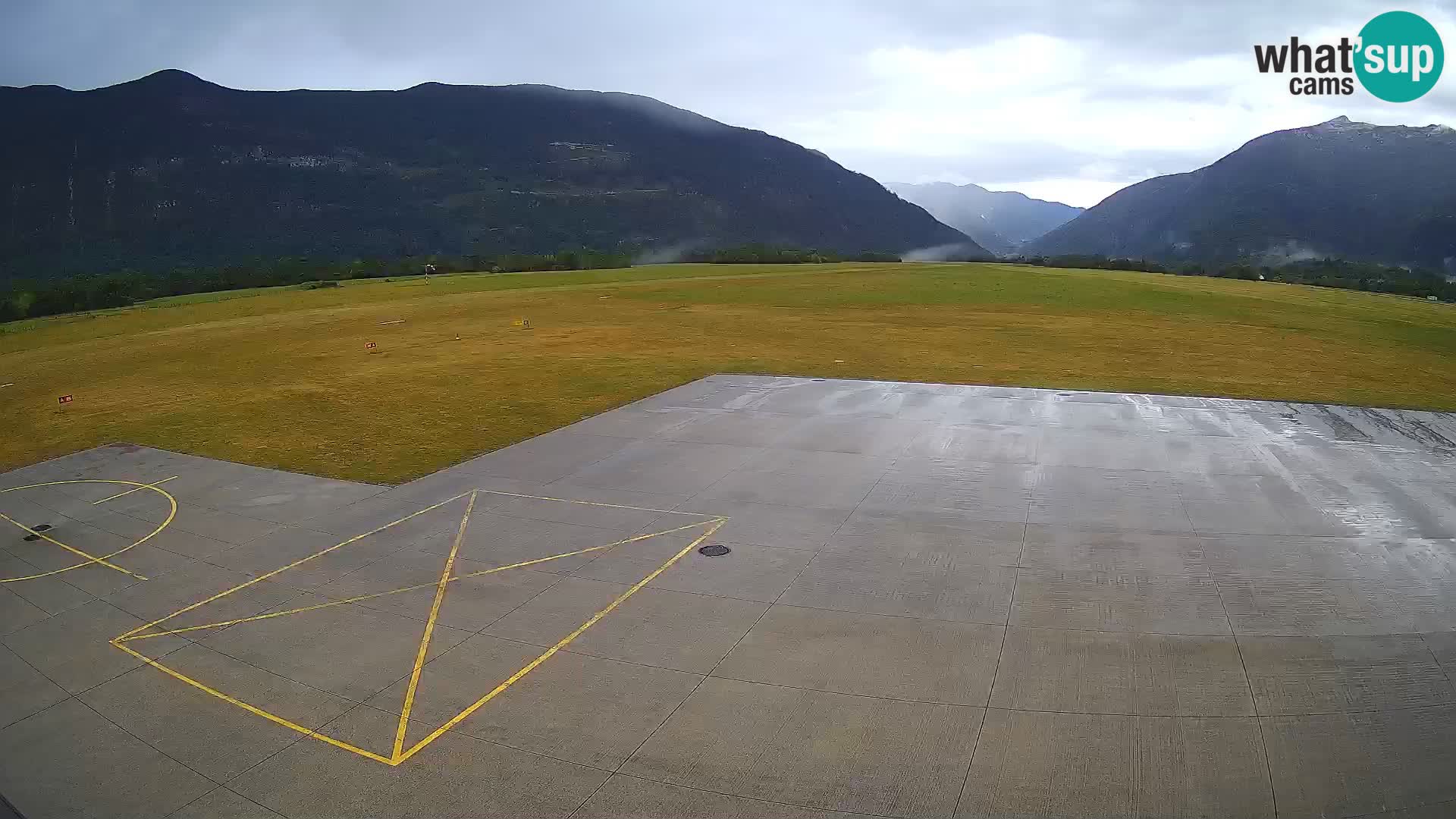 L’aeroporto di Bovec webcam – Skydive Bovec