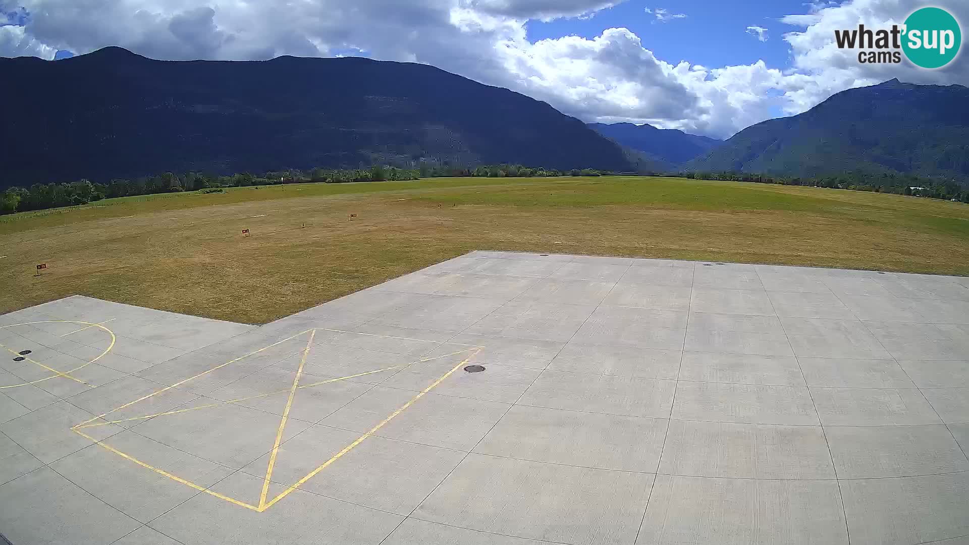 Cámara web del aeropuerto de Bovec – Skydive Bovec