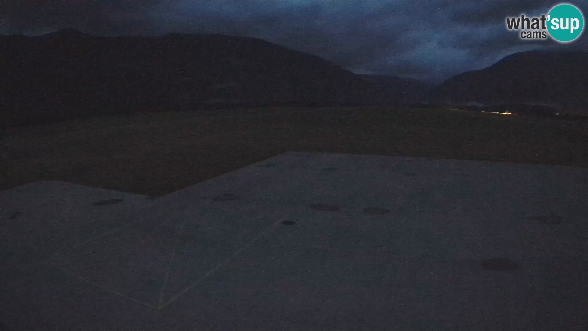Cámara web del aeropuerto de Bovec – Skydive Bovec