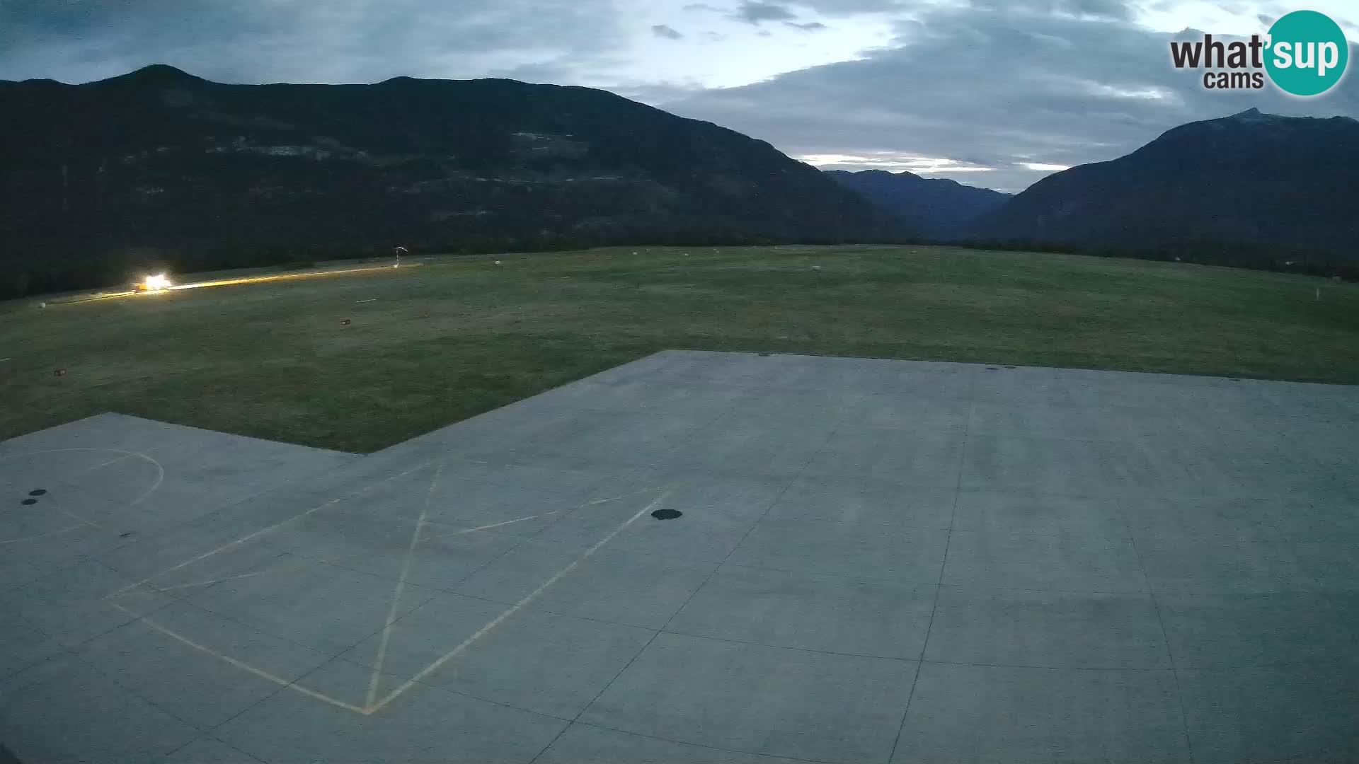 Bovec airport webcam – Skydive Bovec