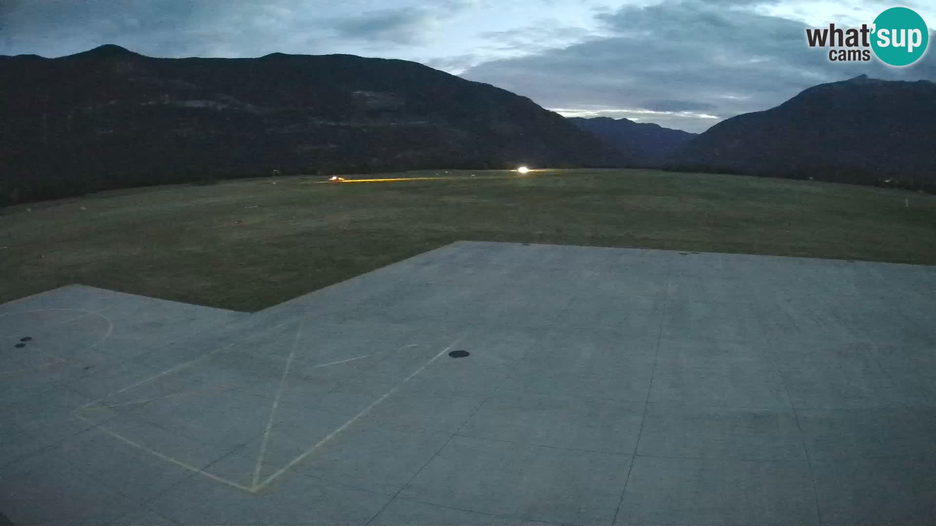 Bovec airport webcam – Skydive Bovec