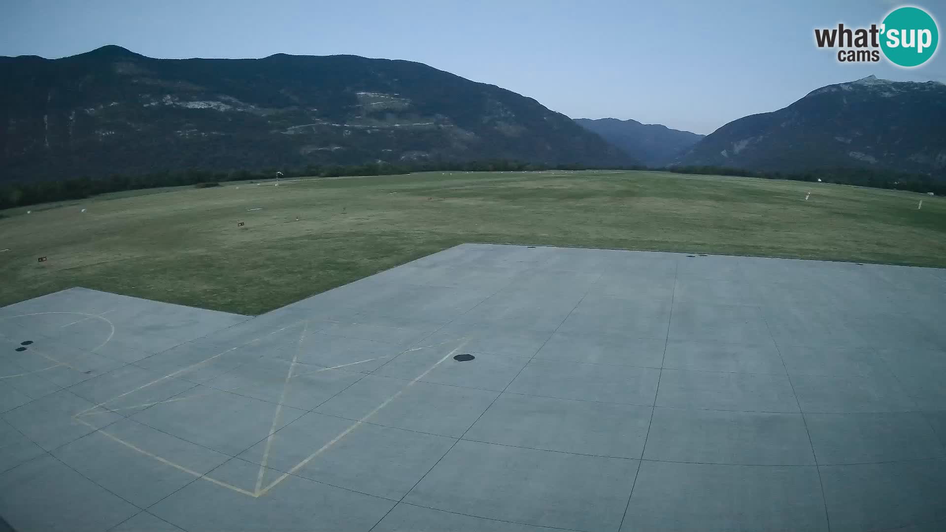 Webcam de l’aéroport de Bovec – Skydive Bovec