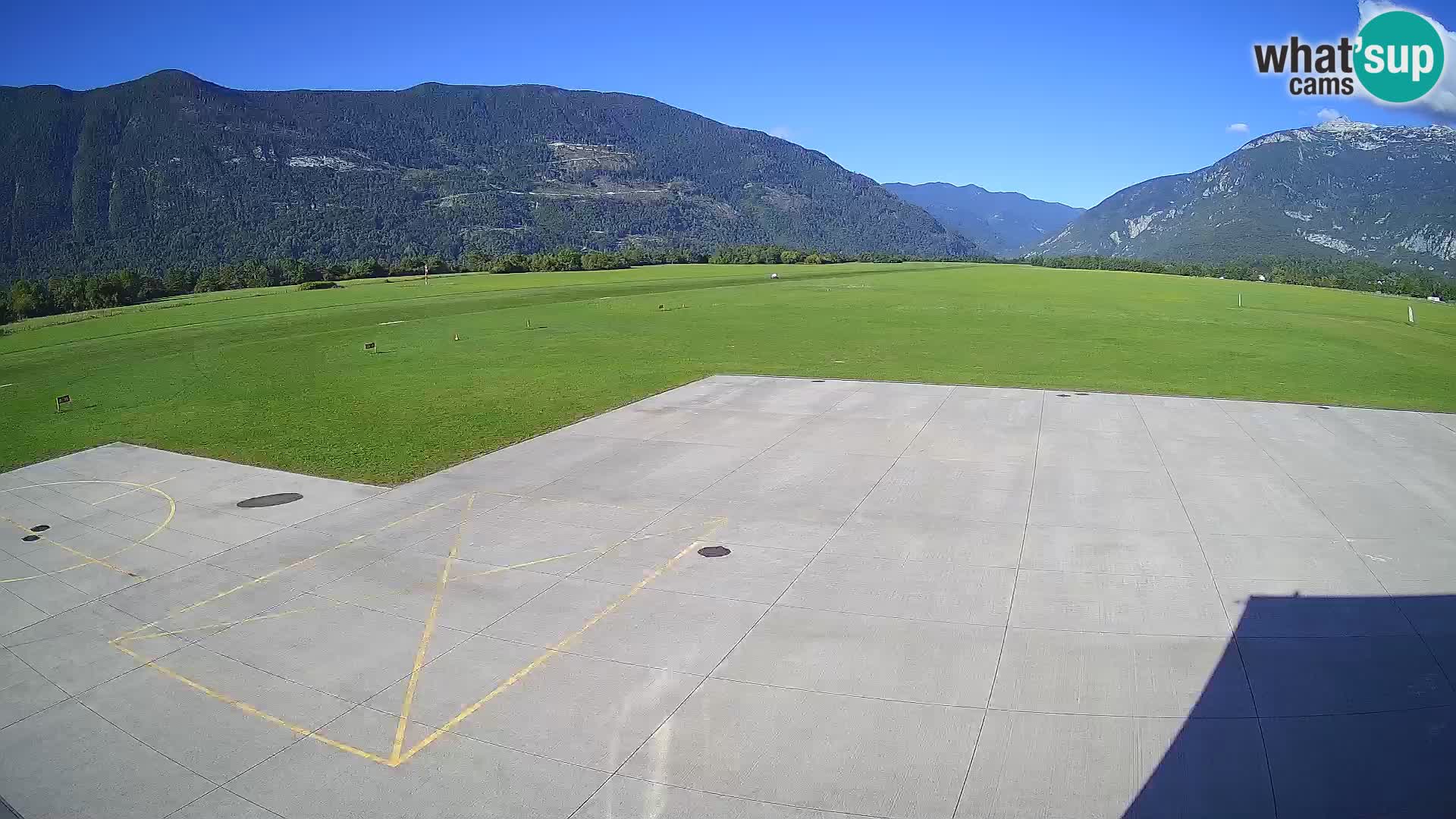 Cámara web del aeropuerto de Bovec – Skydive Bovec