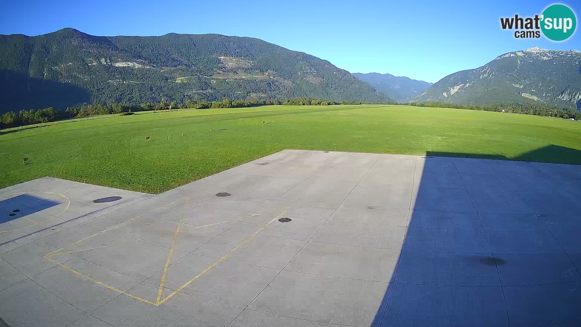 Webcam de l’aéroport de Bovec – Skydive Bovec