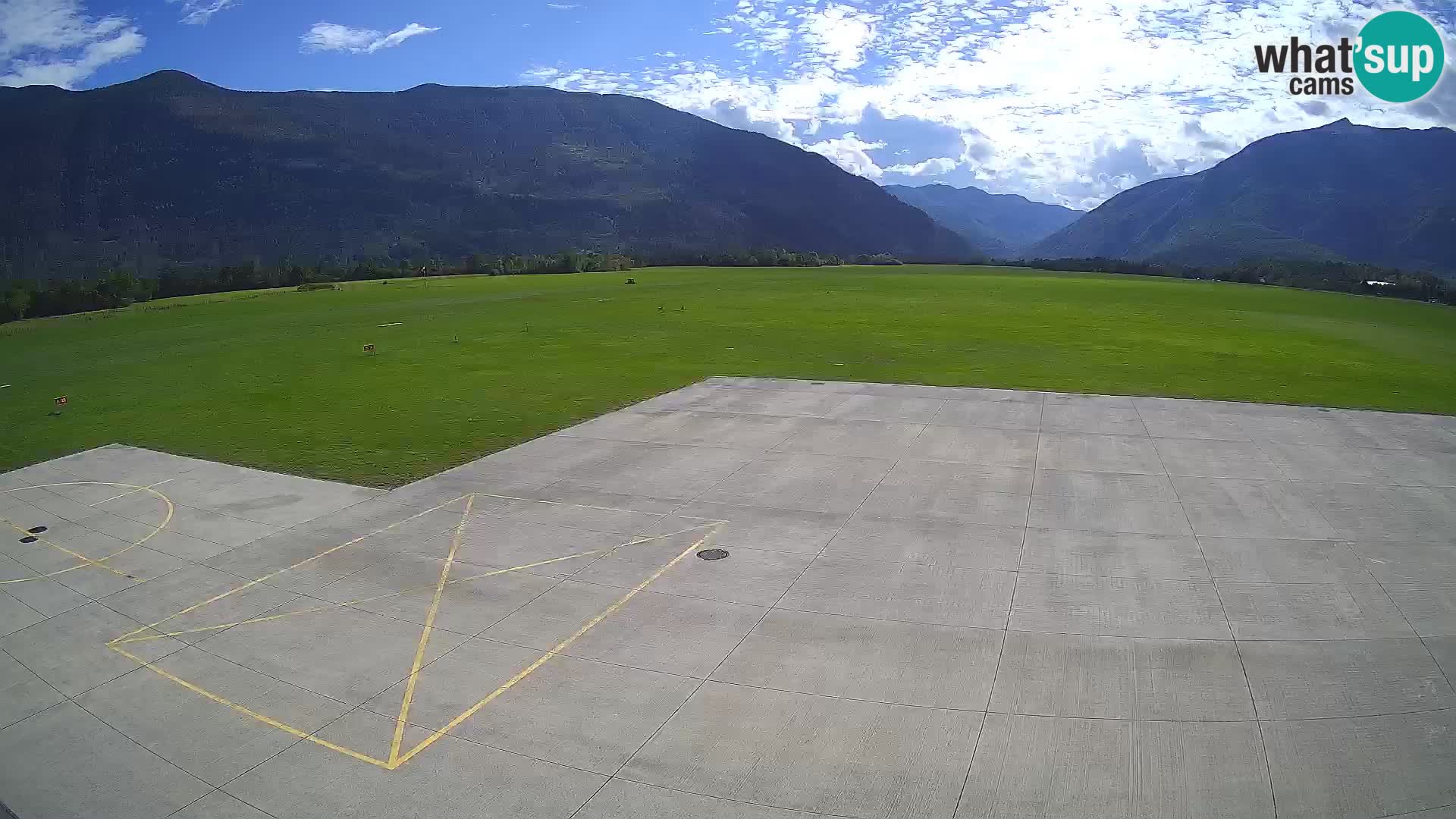Webcam de l’aéroport de Bovec – Skydive Bovec