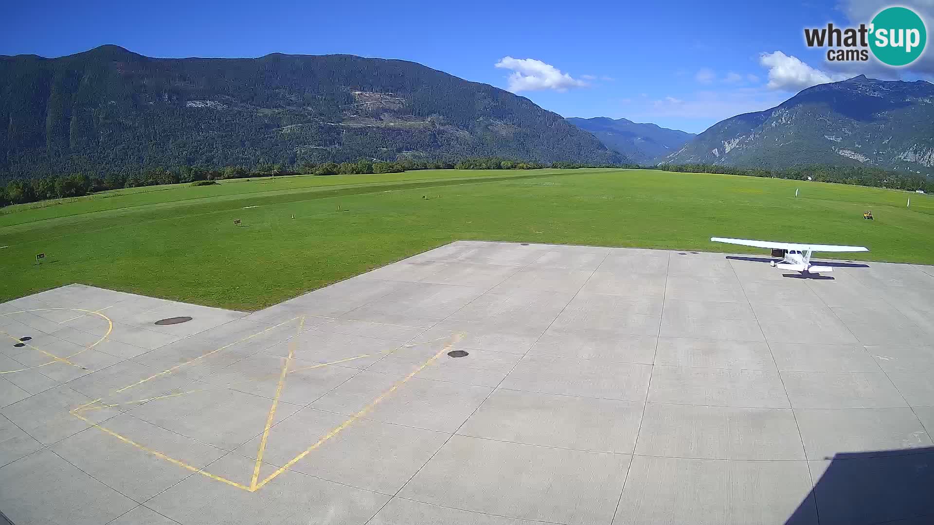 Cámara web del aeropuerto de Bovec – Skydive Bovec