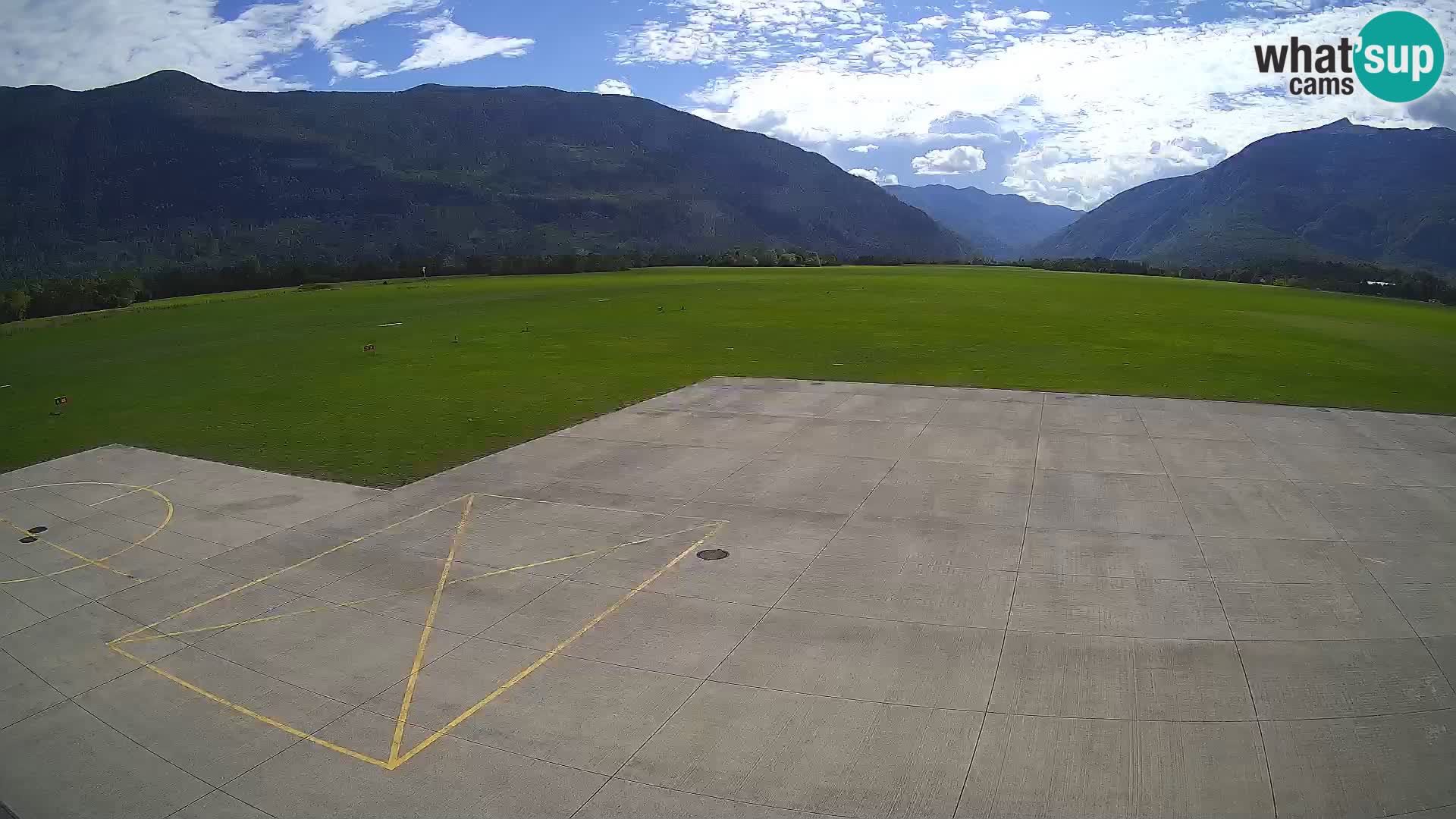 Webcam des Flughafens Bovec – Skydive Bovec