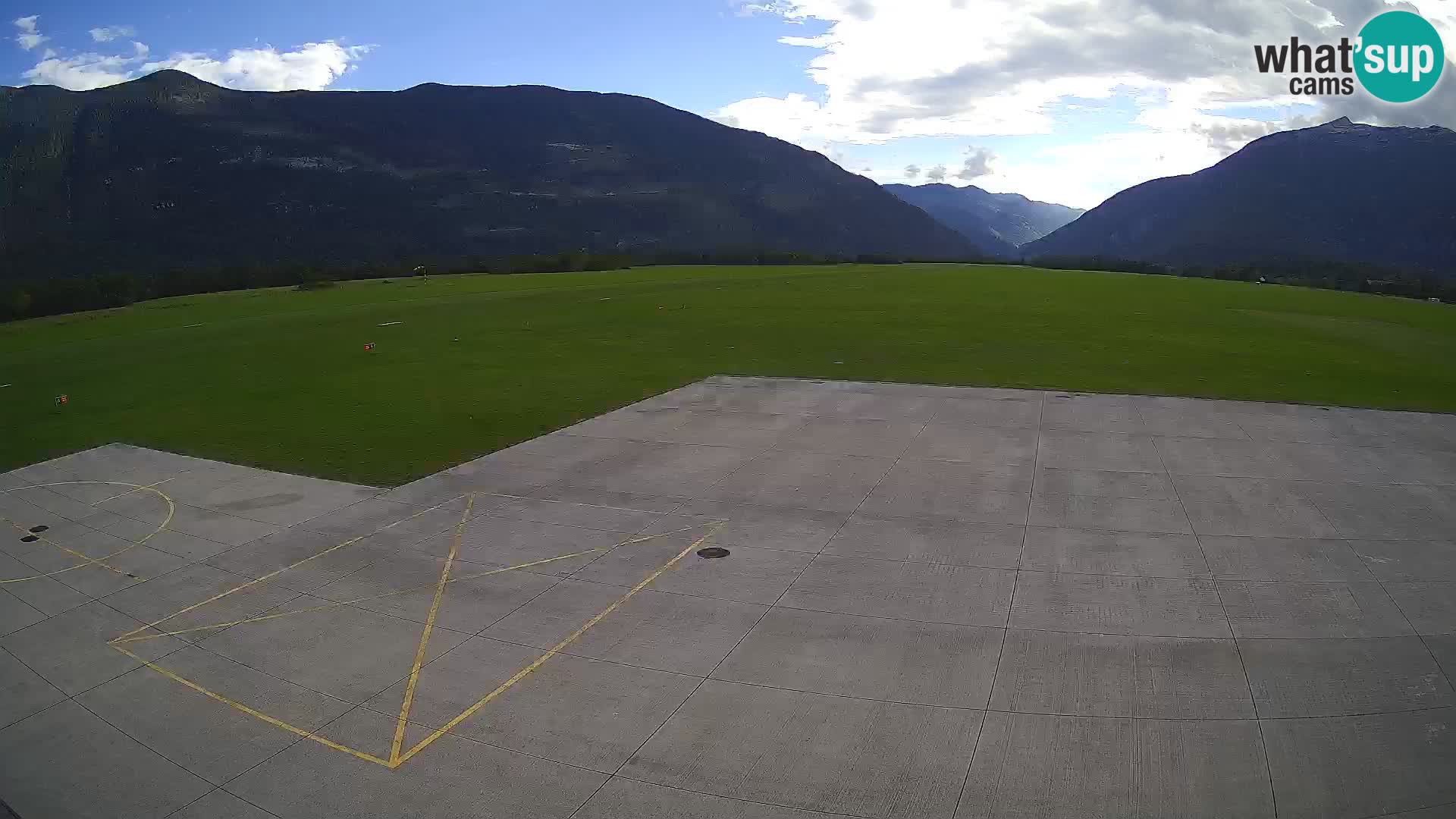 Bovec airport webcam – Skydive Bovec