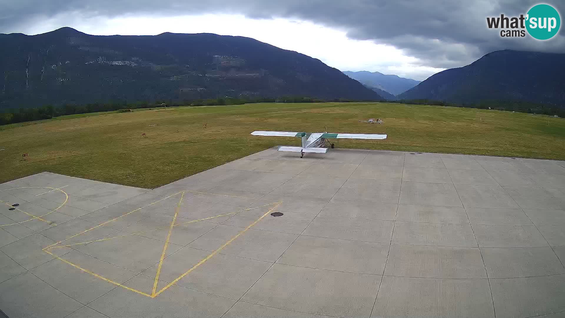 Cámara web del aeropuerto de Bovec – Skydive Bovec
