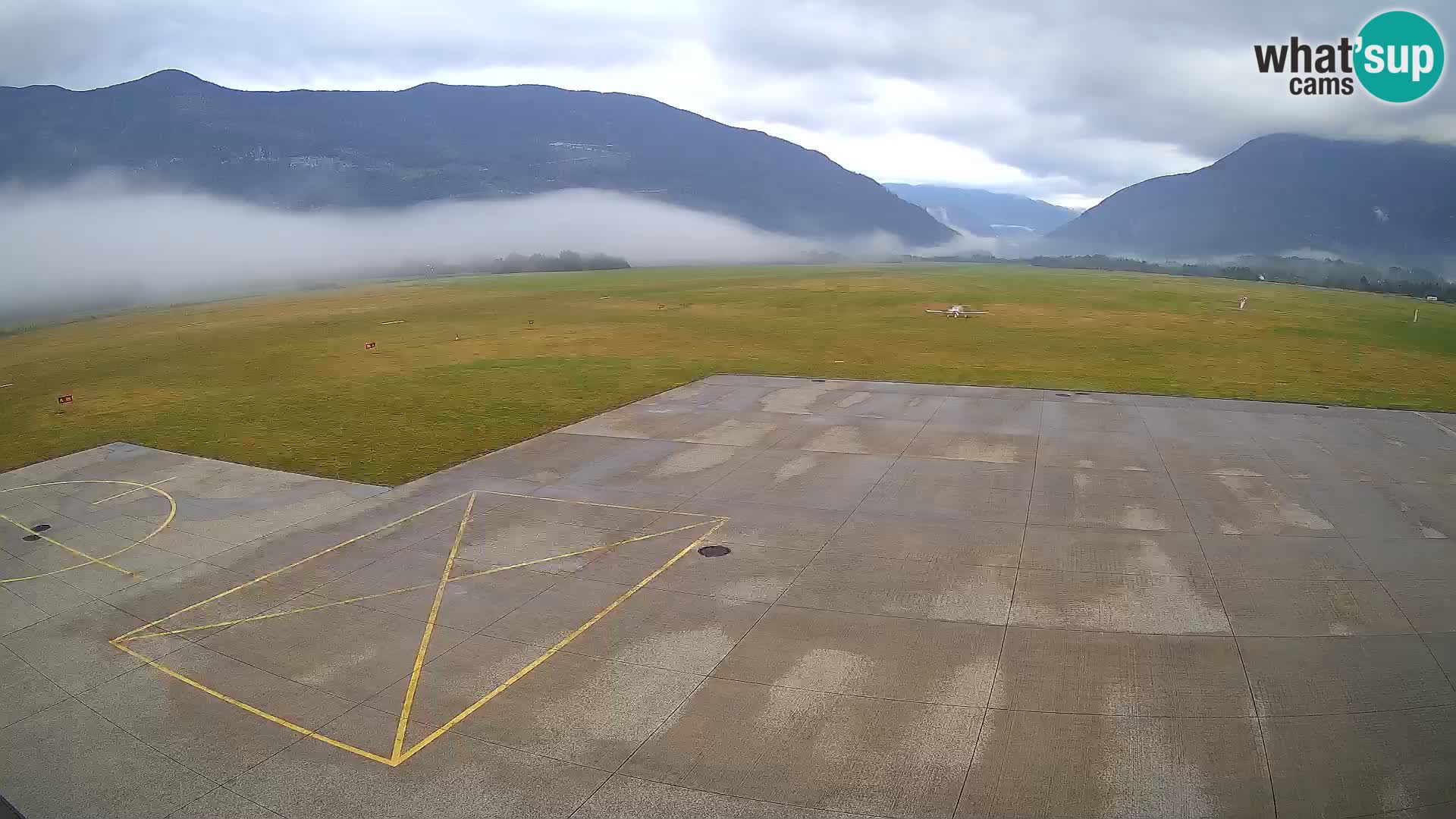 Bovec airport webcam – Skydive Bovec