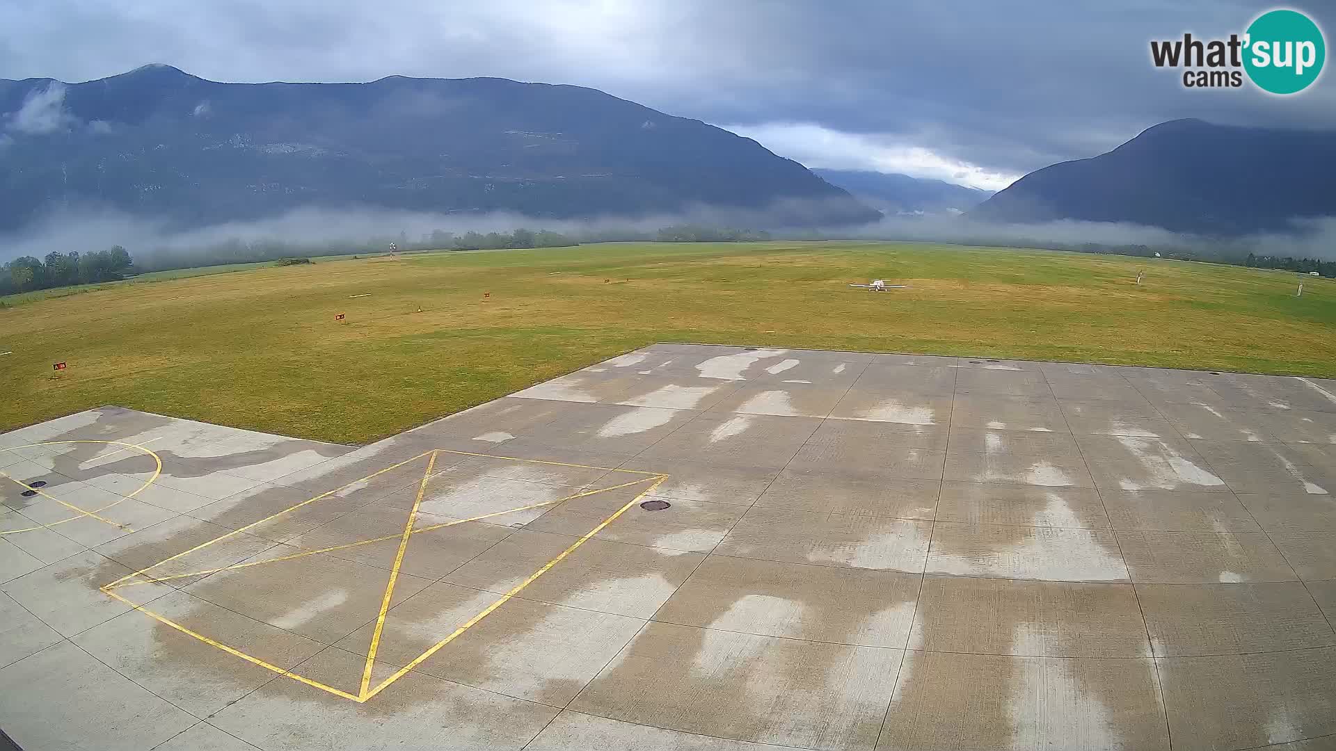 Cámara web del aeropuerto de Bovec – Skydive Bovec