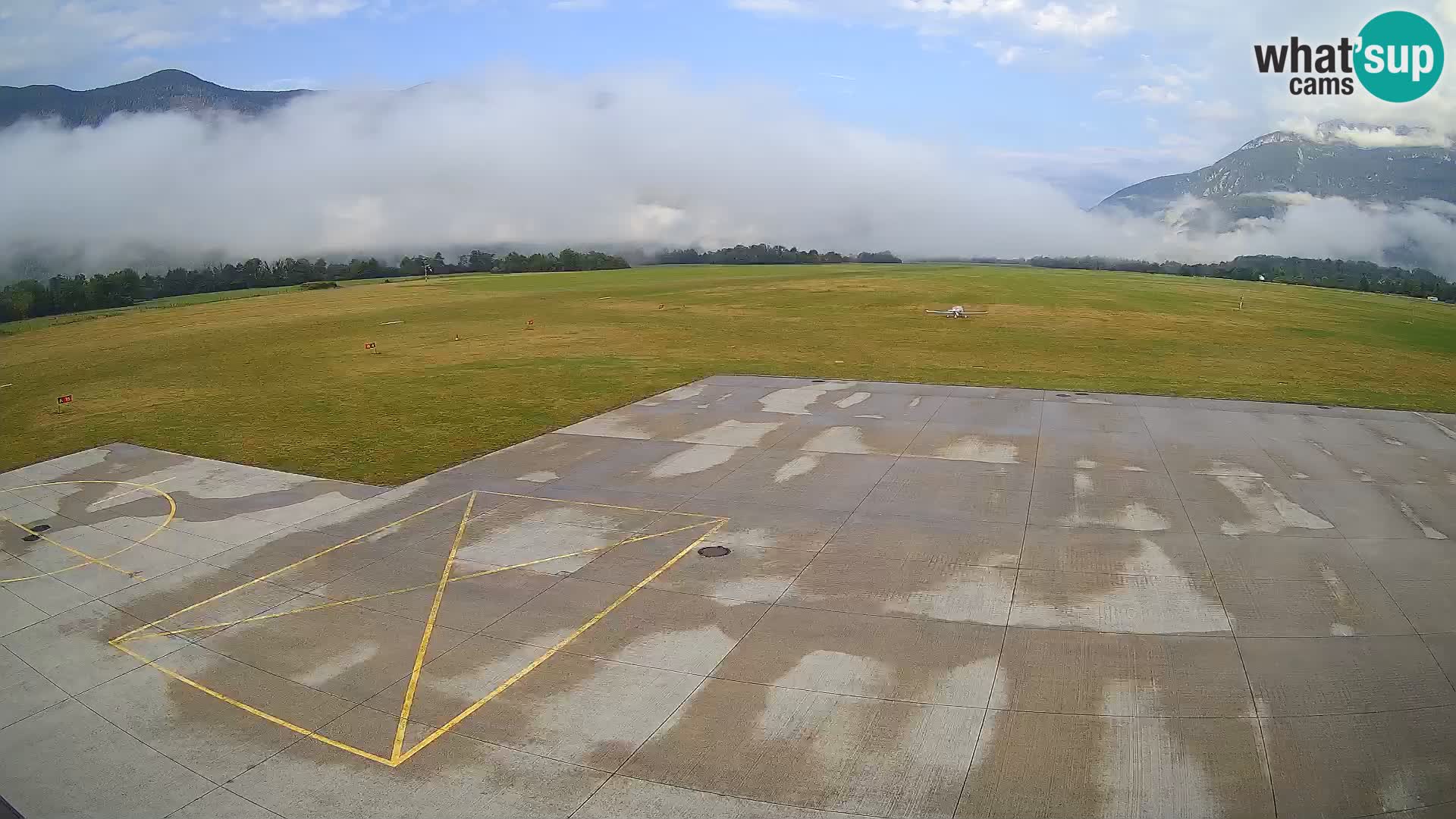 Cámara web del aeropuerto de Bovec – Skydive Bovec