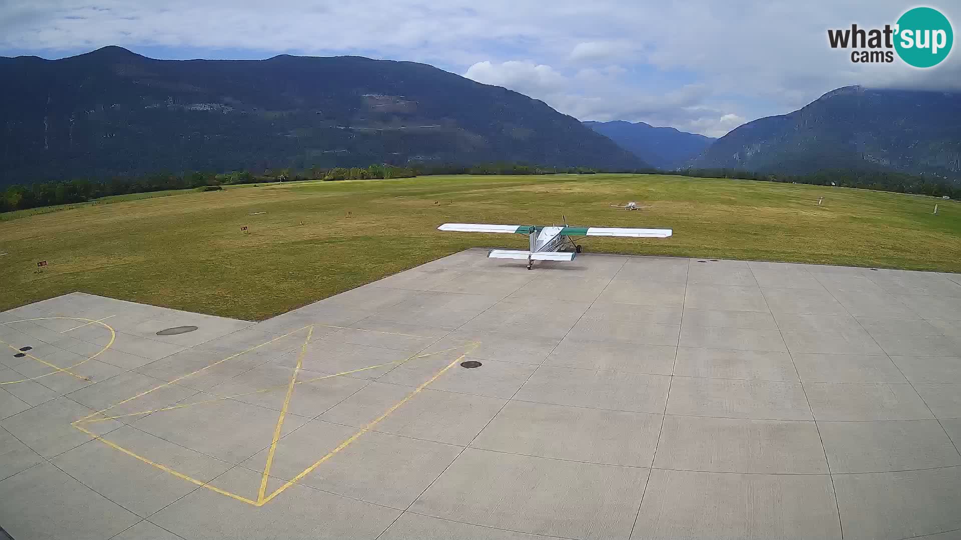 Webcam de l’aéroport de Bovec – Skydive Bovec