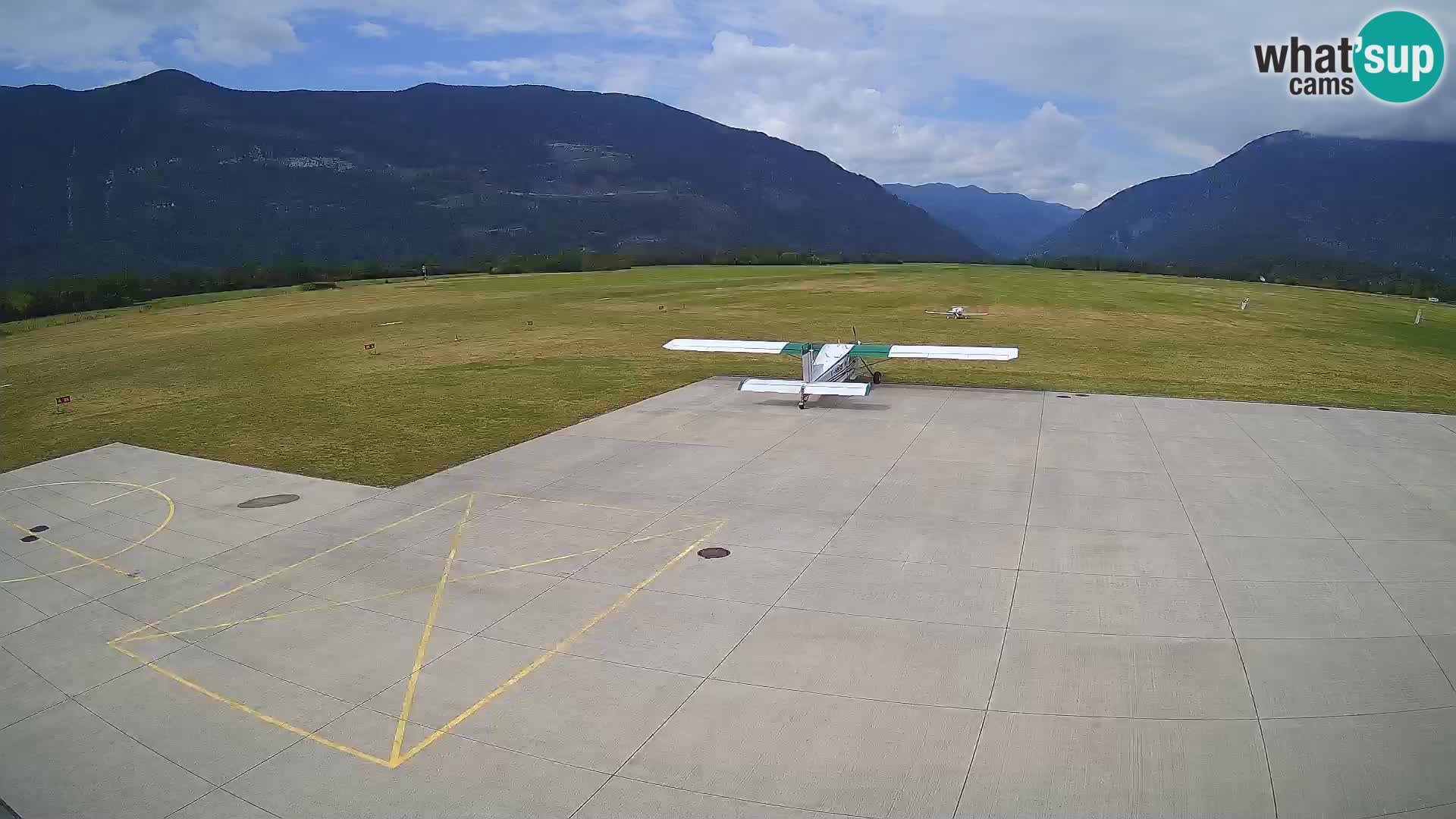 Cámara web del aeropuerto de Bovec – Skydive Bovec