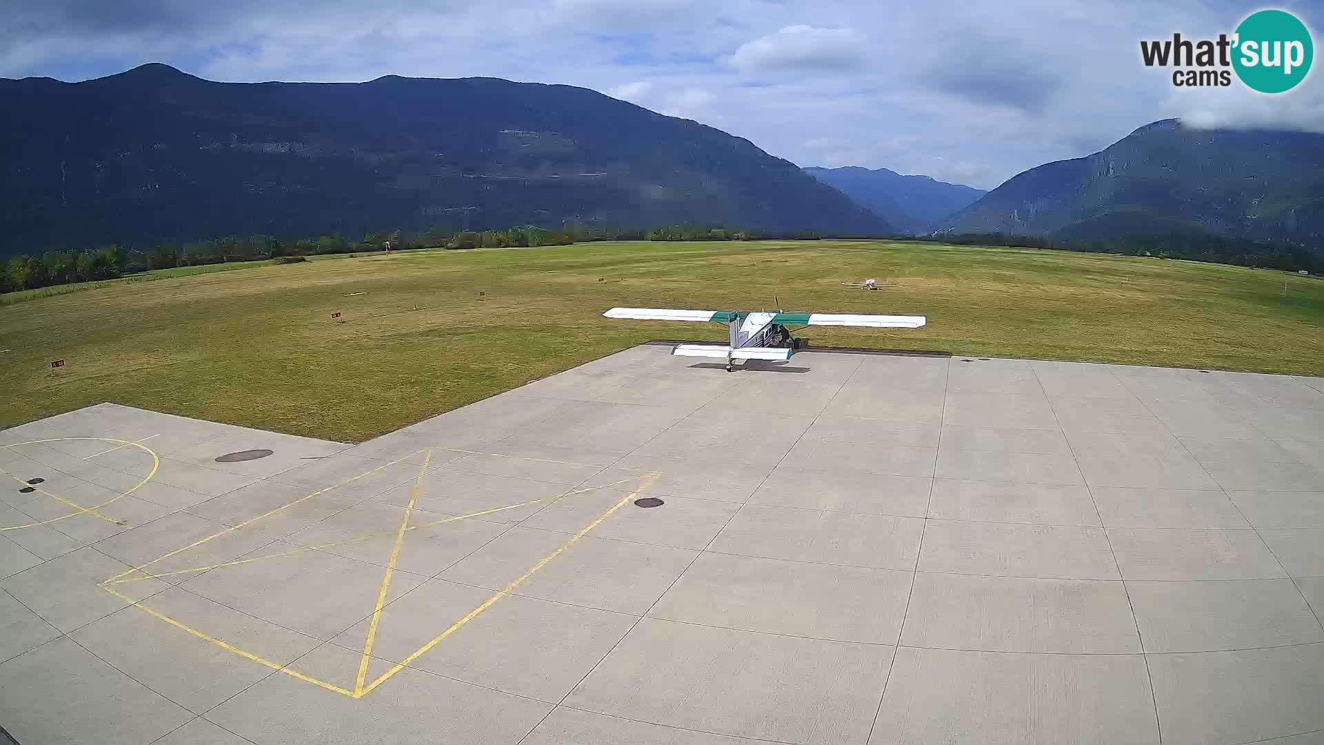 Cámara web del aeropuerto de Bovec – Skydive Bovec