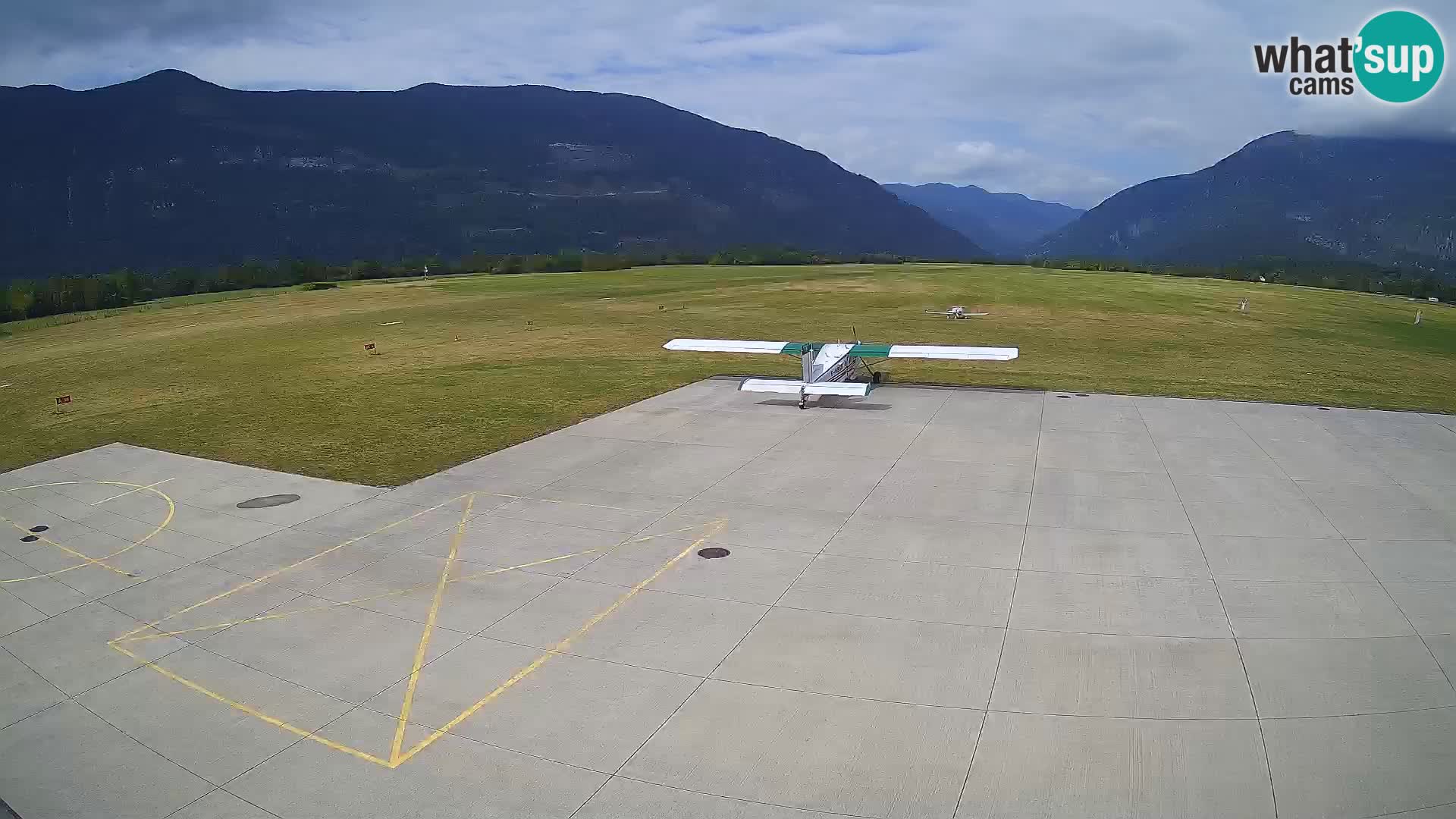 Cámara web del aeropuerto de Bovec – Skydive Bovec
