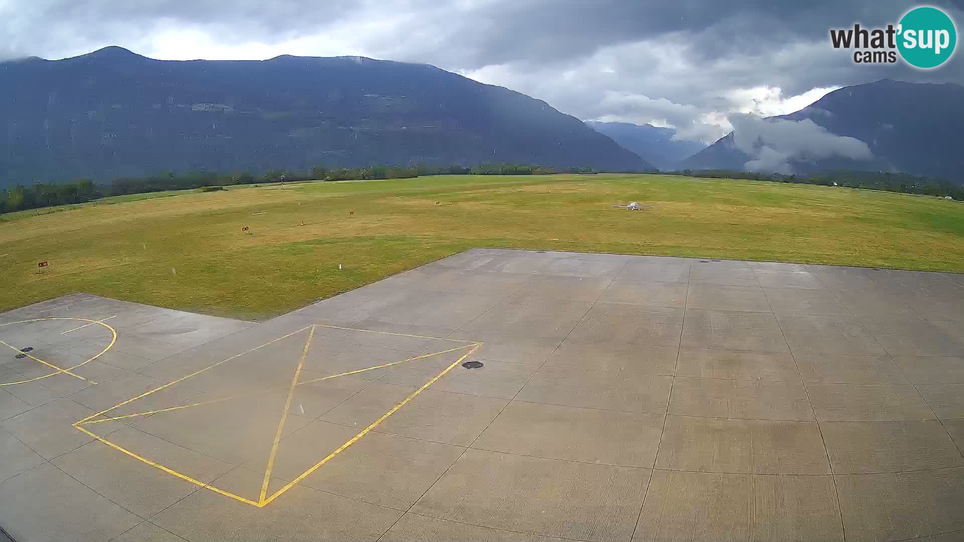 L’aeroporto di Bovec webcam – Skydive Bovec