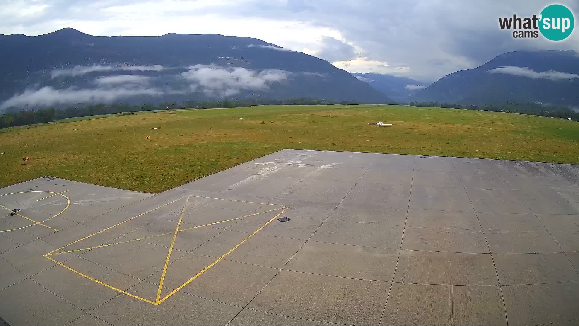 Webcam de l’aéroport de Bovec – Skydive Bovec