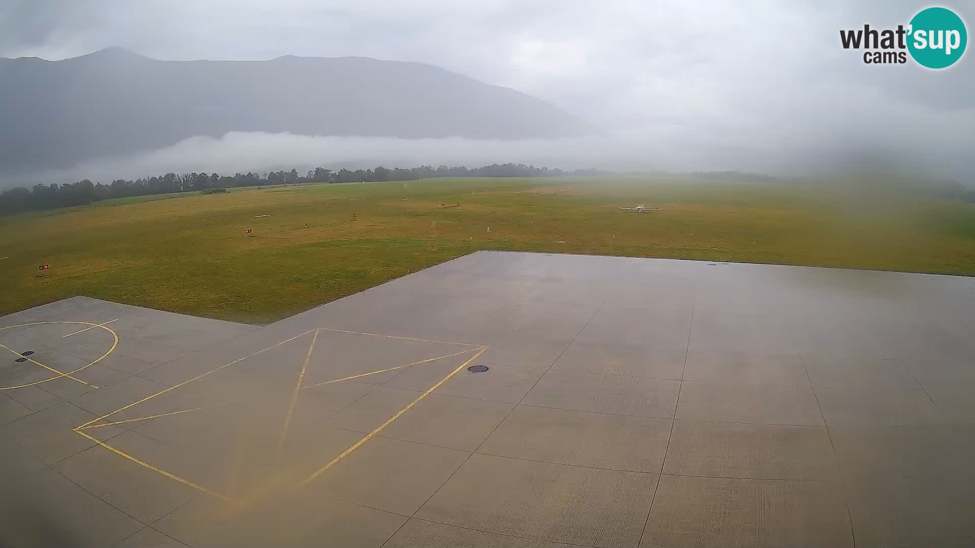 Cámara web del aeropuerto de Bovec – Skydive Bovec