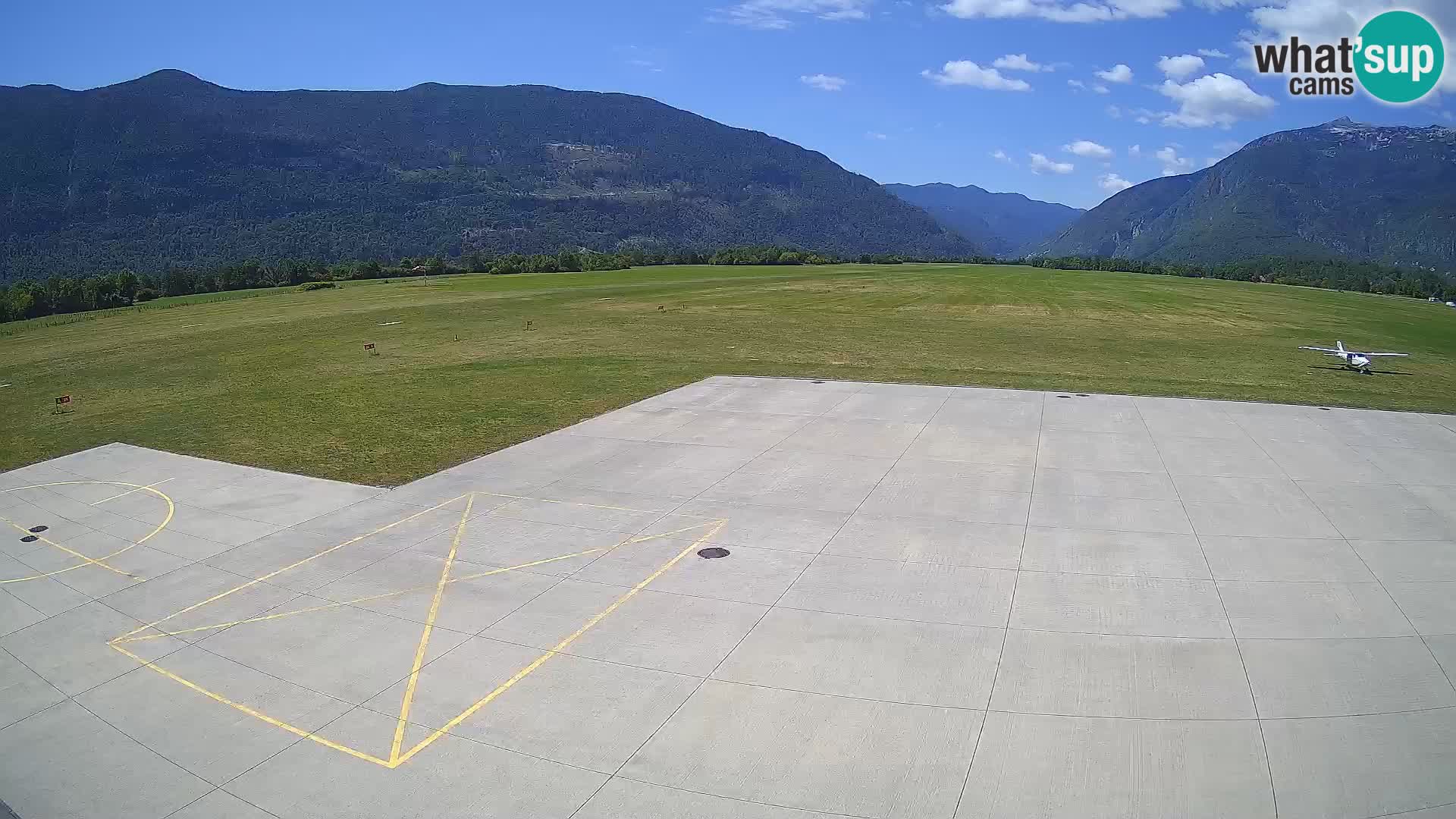 Webcam de l’aéroport de Bovec – Skydive Bovec
