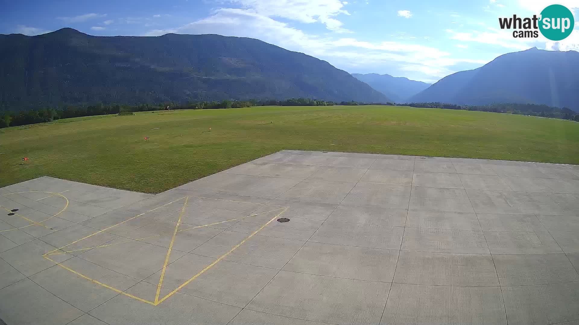Webcam de l’aéroport de Bovec – Skydive Bovec