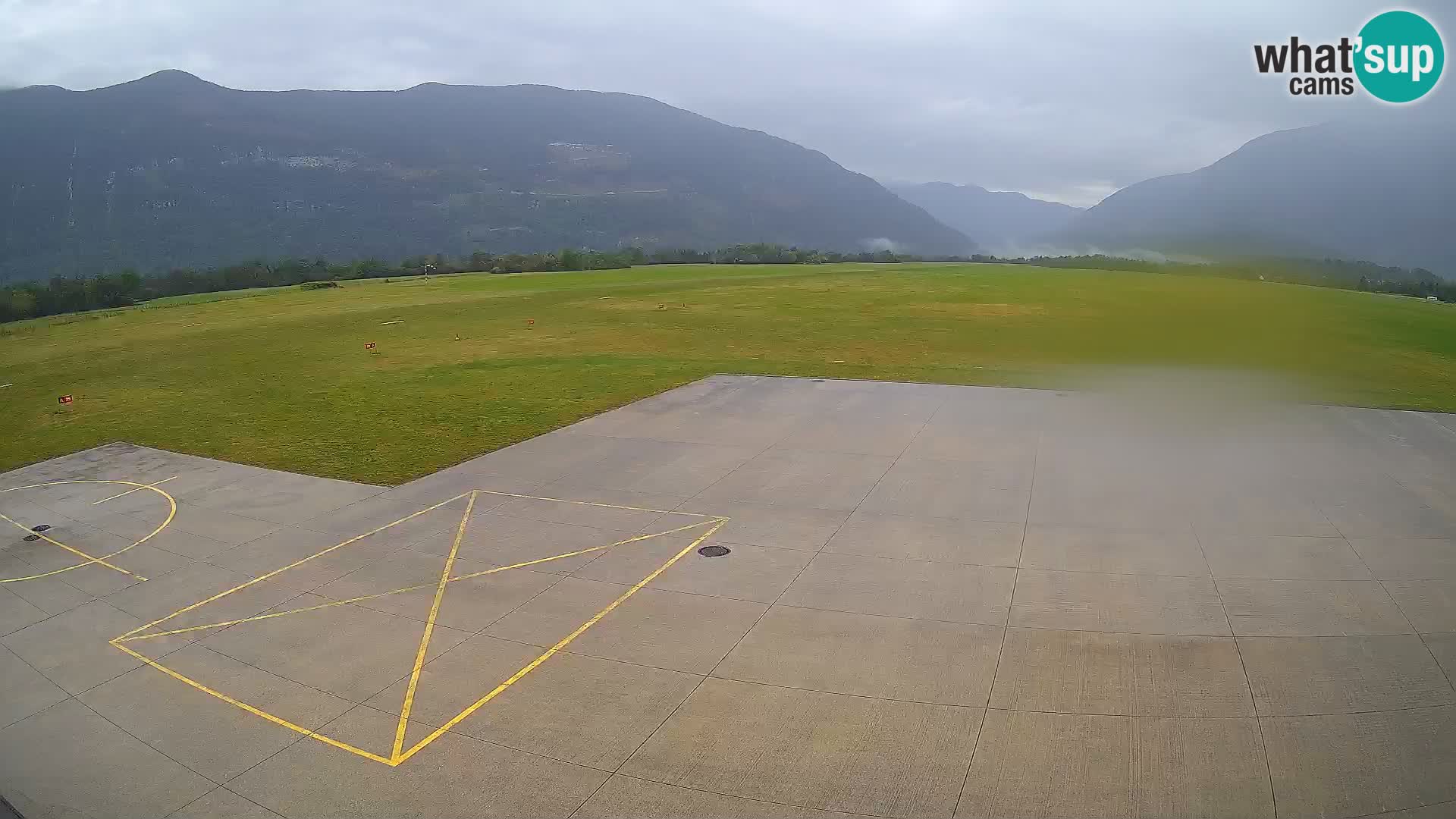 Bovec airport webcam – Skydive Bovec