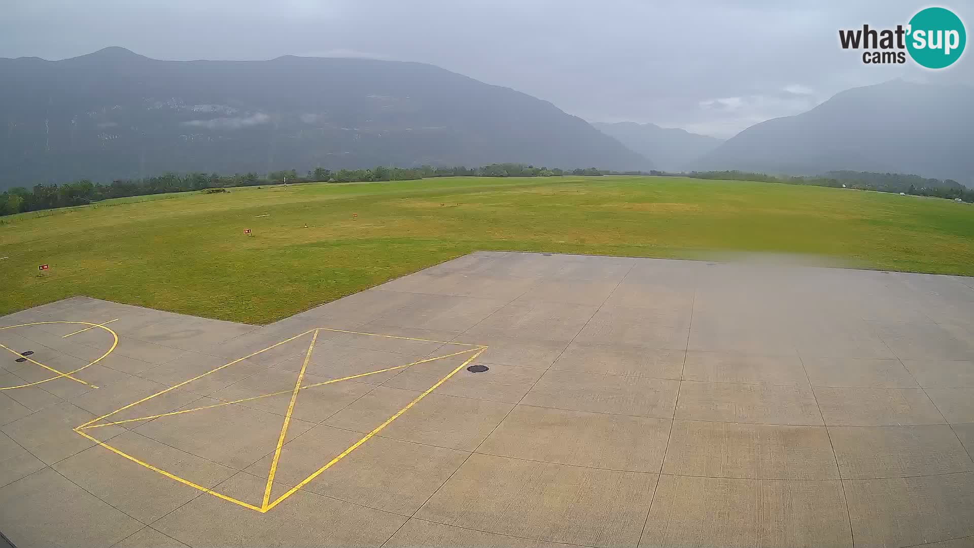 Webcam de l’aéroport de Bovec – Skydive Bovec